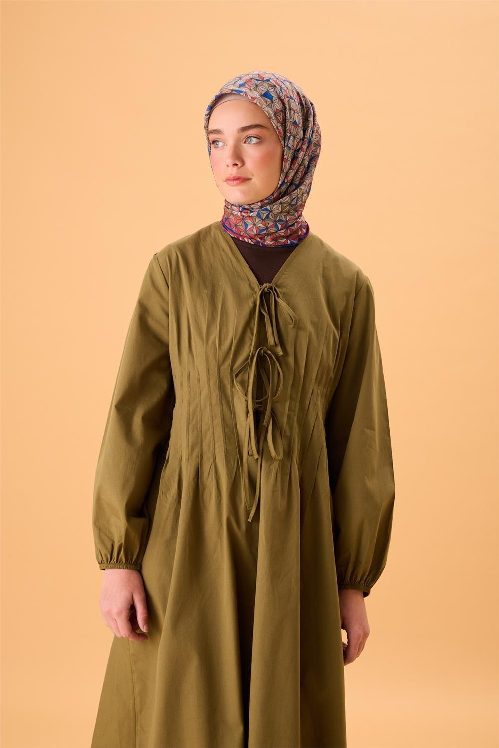 İnce Pamuk Soft Eşarp Mercan Saks Yeşil Krem Desenli Kaymaz Dokulu Tok Duruşlu 90x90