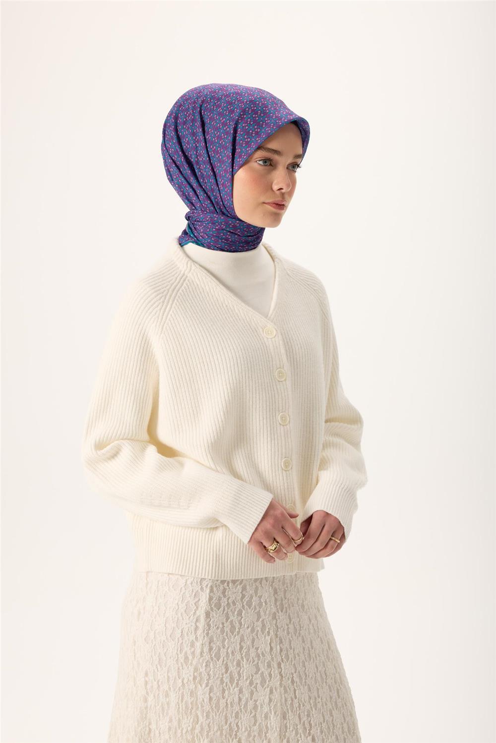 İnce Pamuk Soft Eşarp Mor-Gri-Mavi Düz Desenli Kaymaz Dokulu 90x90