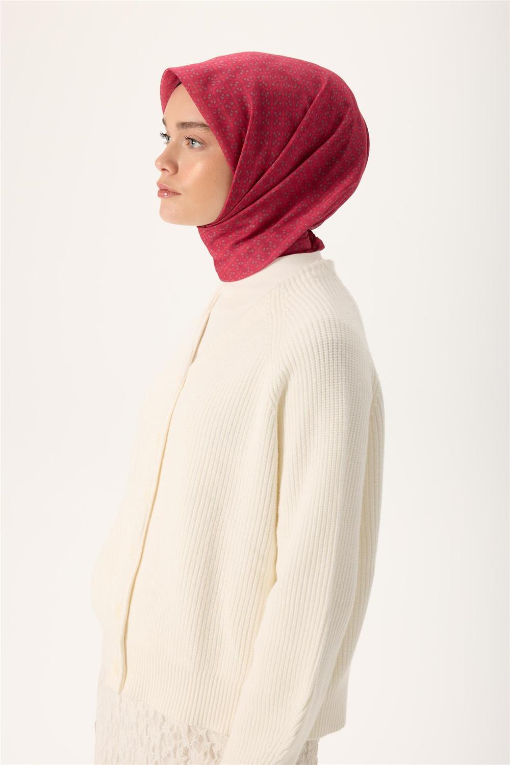 İnce Pamuk Soft Eşarp Fuşya-Gül Kurusu Düz Desenli Kaymaz Dokulu 90x90