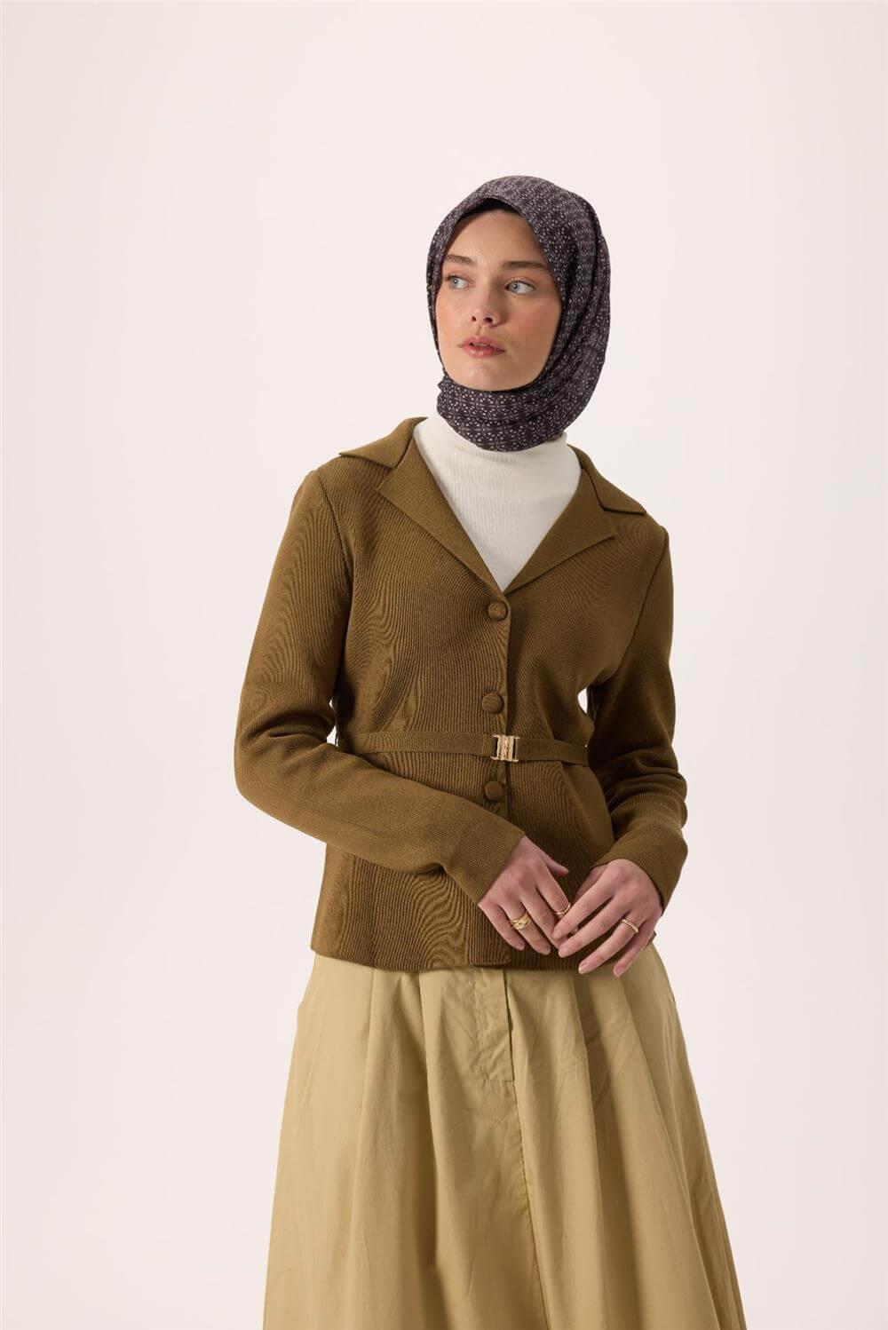 İnce Pamuk Soft Eşarp Siyah-Gümüş Pastel Mor Desenli Kaymaz Dokulu Nefes Alan 90x90