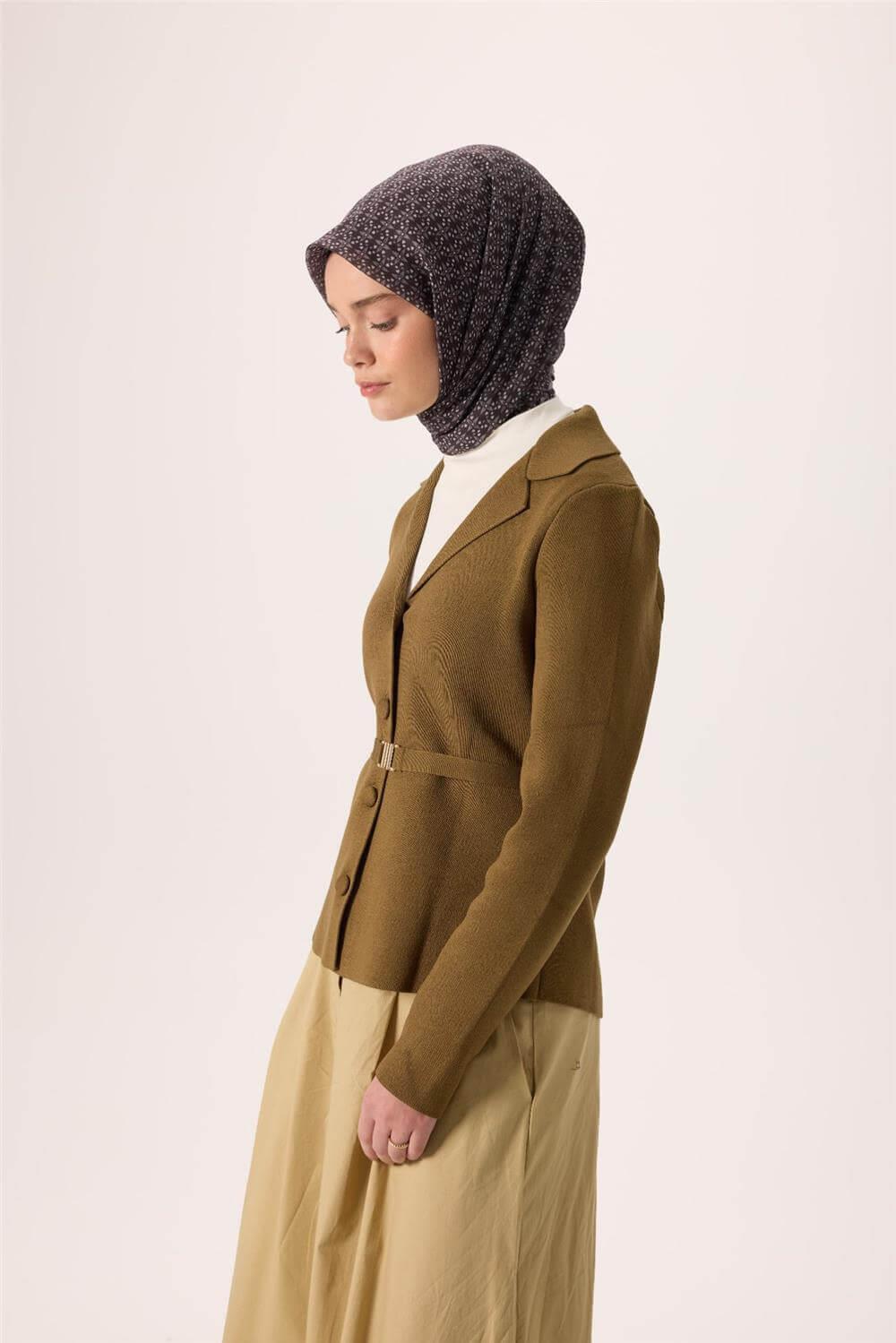 İnce Pamuk Soft Eşarp Siyah-Gümüş Pastel Mor Desenli Kaymaz Dokulu Nefes Alan 90x90