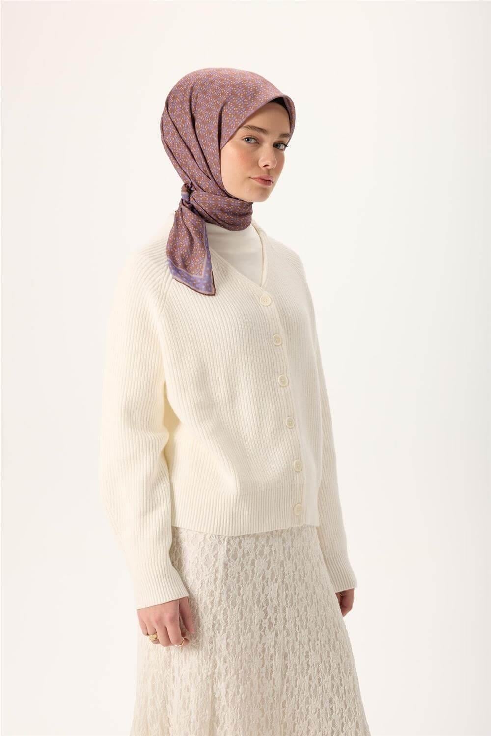 İnce Pamuk Soft Eşarp Violet-Kahverengi Vizon Desenli Kaymaz Dokulu Nefes Alan 90x90