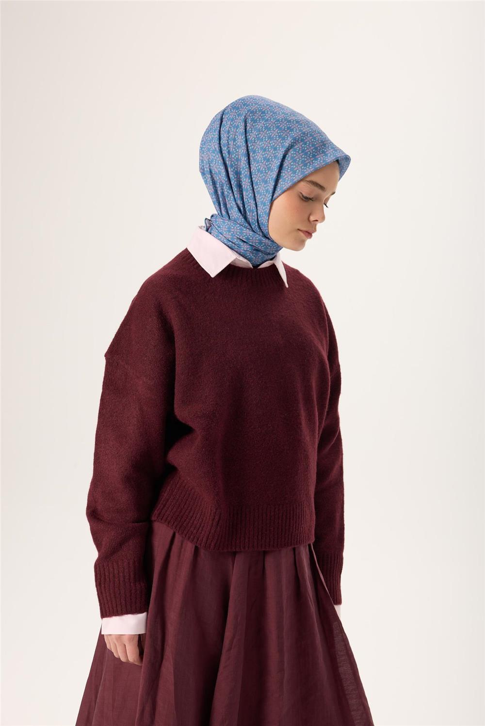 İnce Pamuk Soft Eşarp Bebe Mavisi-Gümüş Desenli Tok Duruşlu Kaymaz 90x90