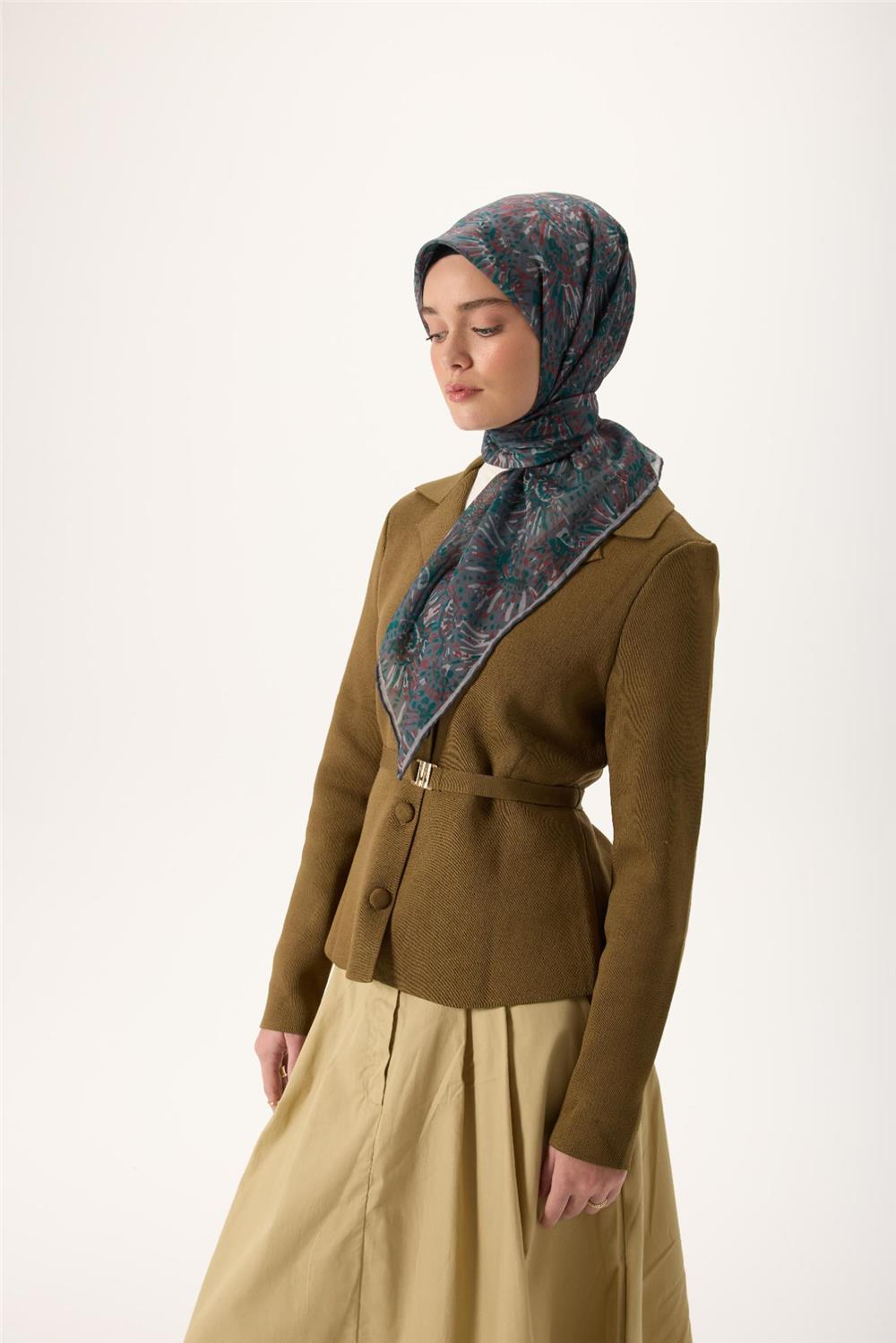 İnce Pamuk Soft Eşarp Gri-Patina Yeşili Desenli Tok Duruşlu Kaymaz 90x90