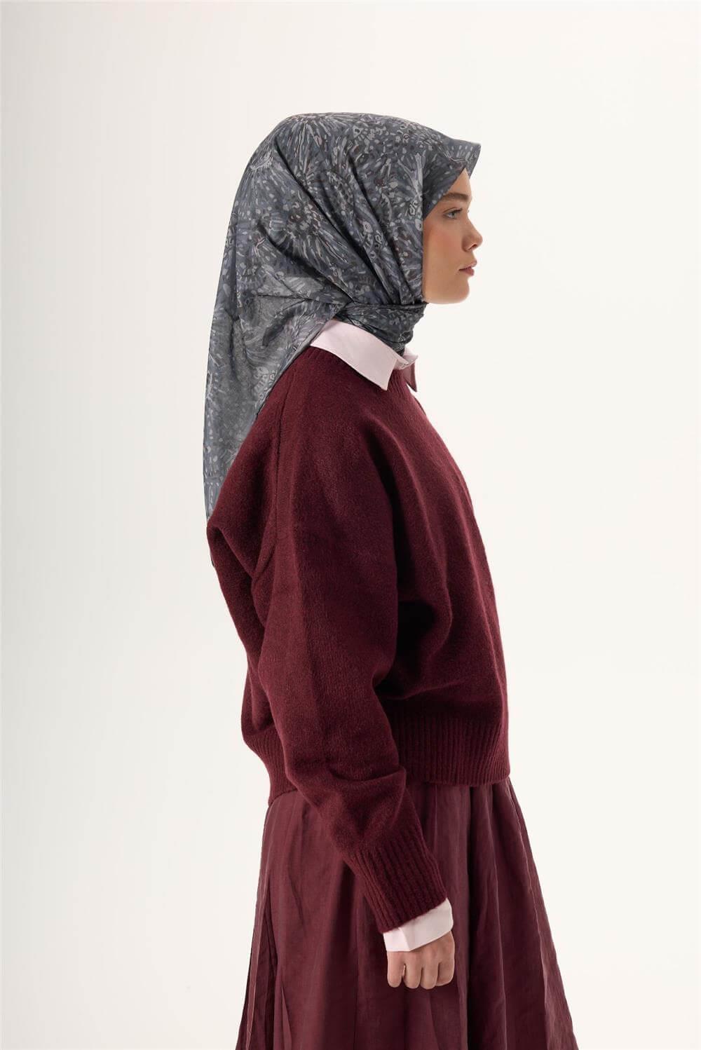 İnce Pamuk Soft Eşarp Gri-Füme Desenli Tok Duruşlu Kaymaz 90x90