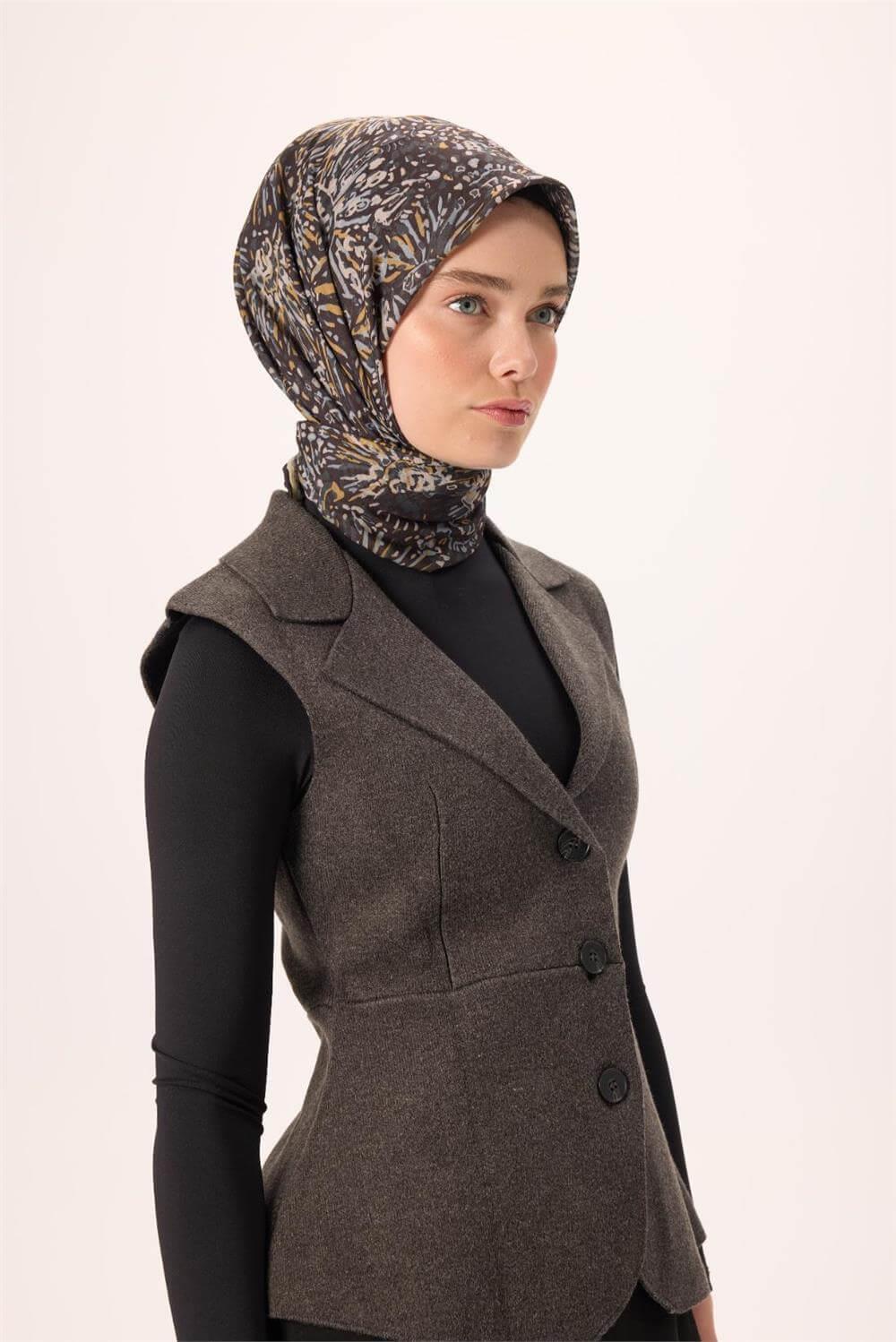 İnce Pamuk Soft Eşarp Siyah-Hardal Desenli Tok Duruşlu Kaymaz 90x90