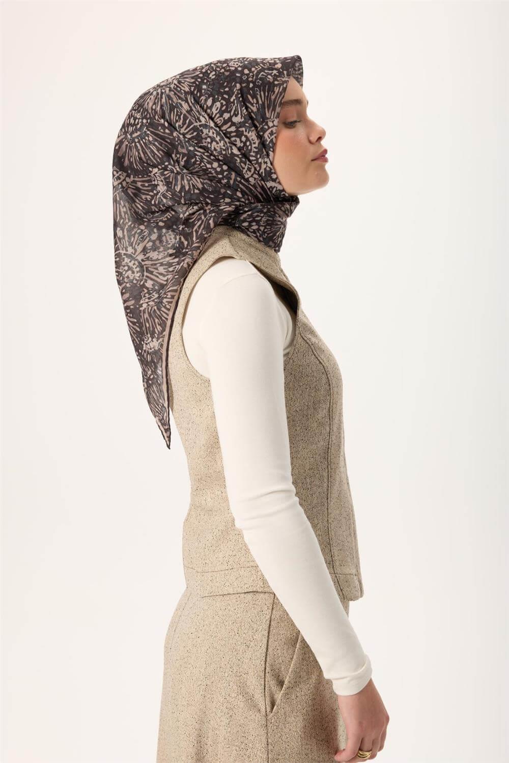 İnce Pamuk Soft Eşarp Siyah-Vizon Desenli Tok Duruşlu Kaymaz 90x90