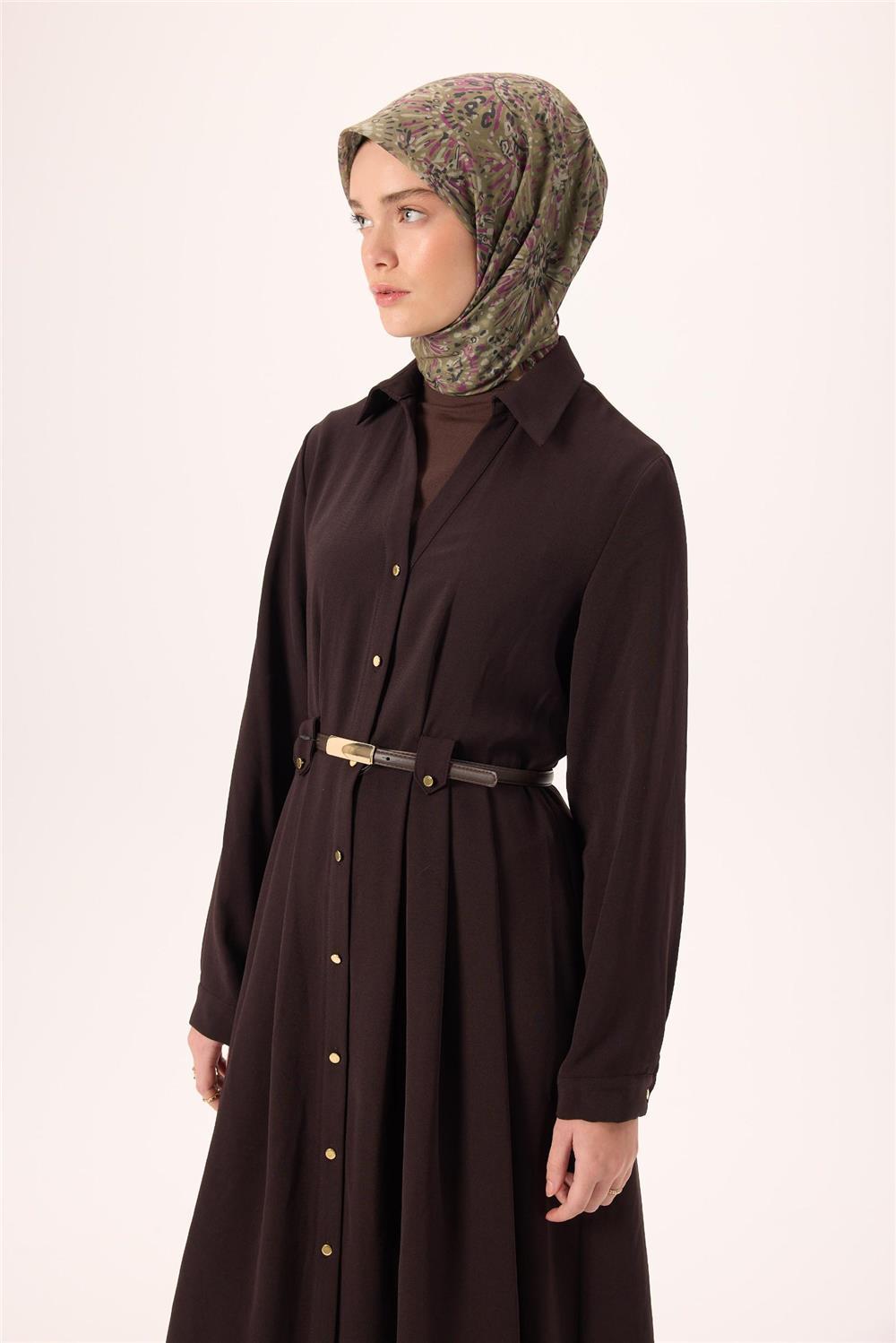 İnce Pamuk Soft Eşarp Yeşil-Mor Desenli Kaymaz Dokulu Tok Duruşlu 90x90