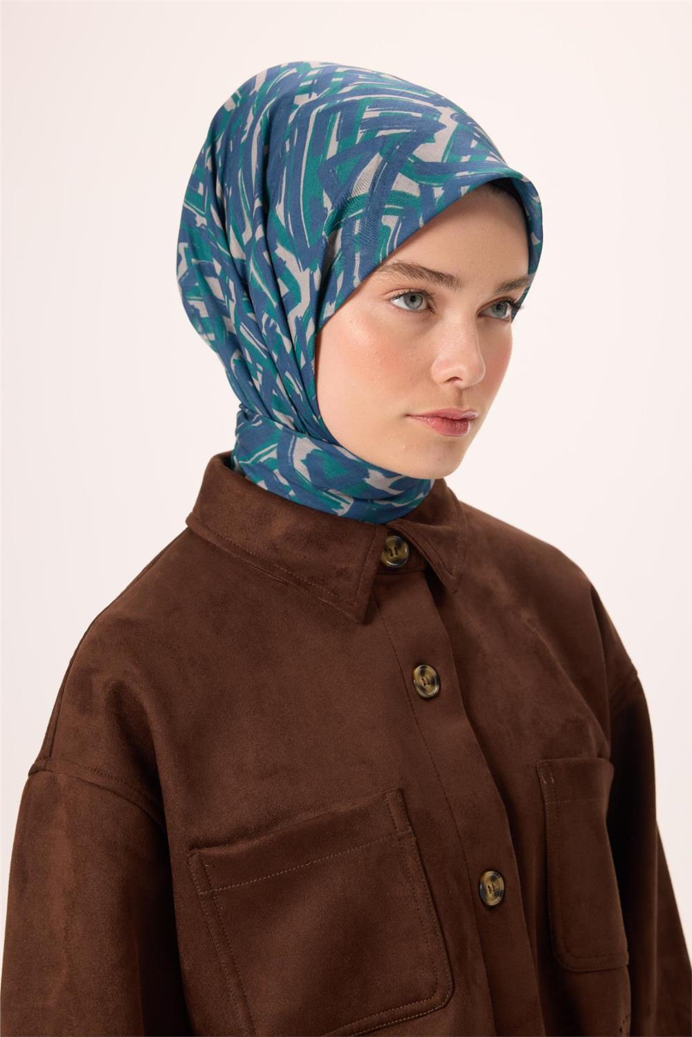 İnce Pamuk Soft Eşarp Vizon Lacivert Zümrüt Desenli Nefes Alan 90x90