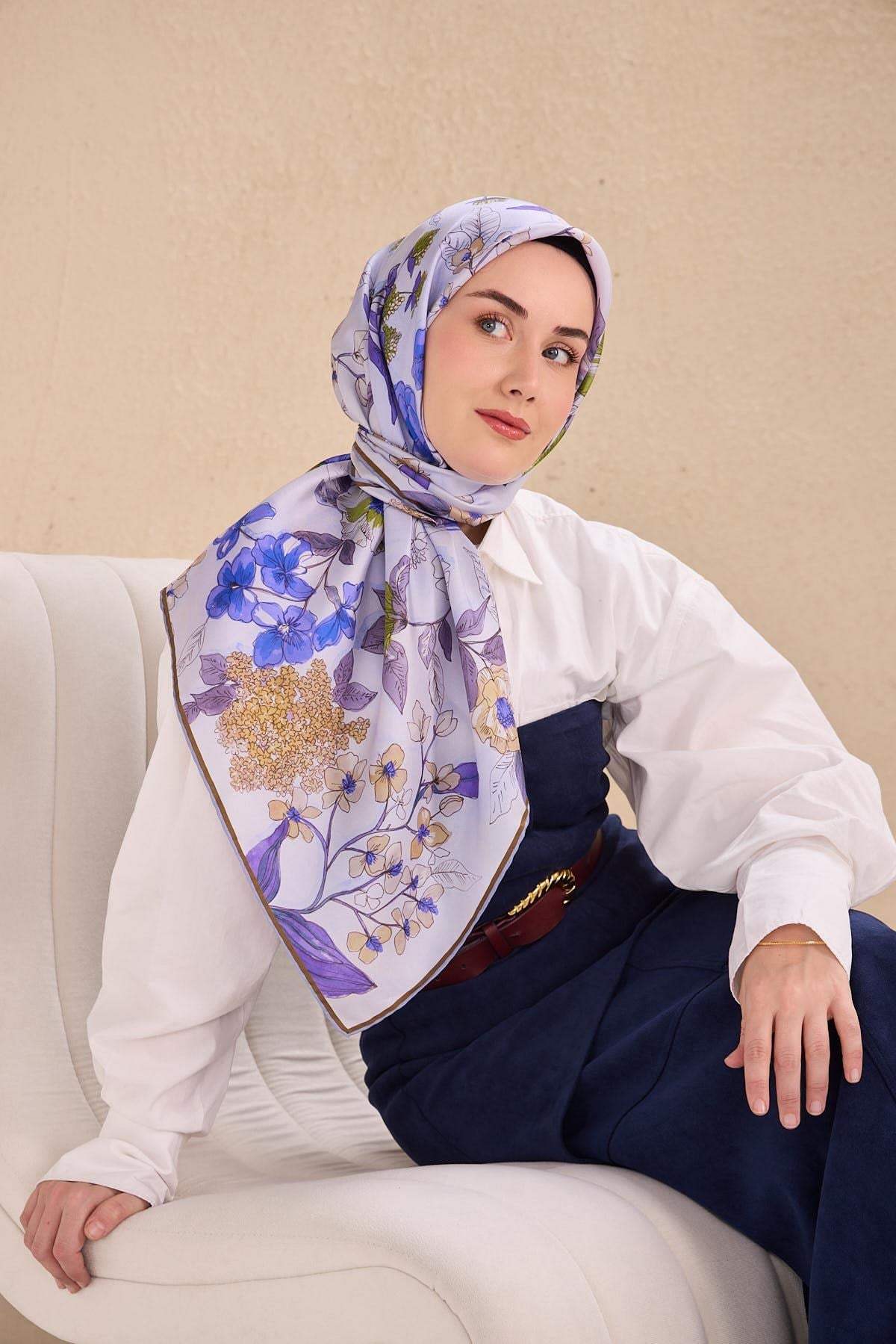 Twill İpek Eşarp Çiçek Rüyası Lila 90x90