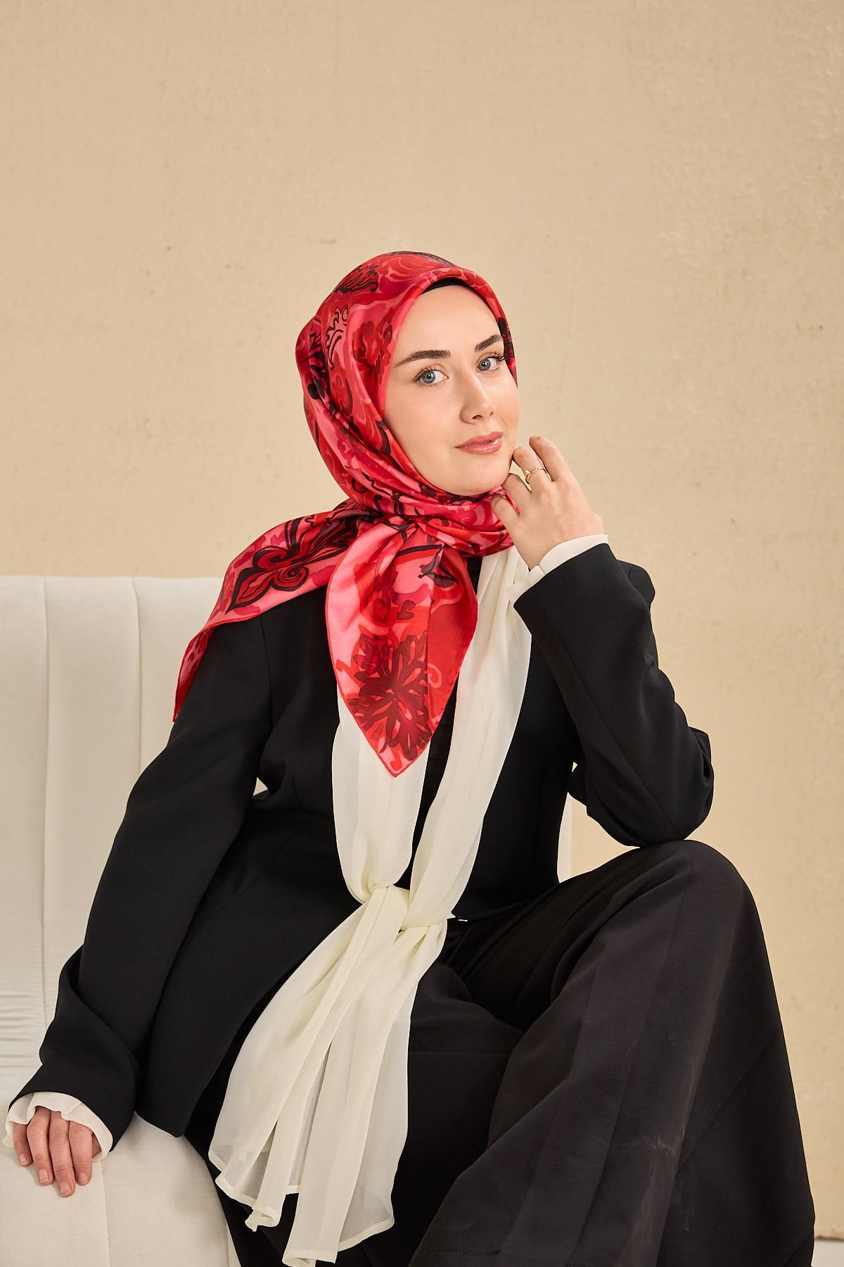 Twill İpek Eşarp Art Desen Koyu Kırmızı 90x90