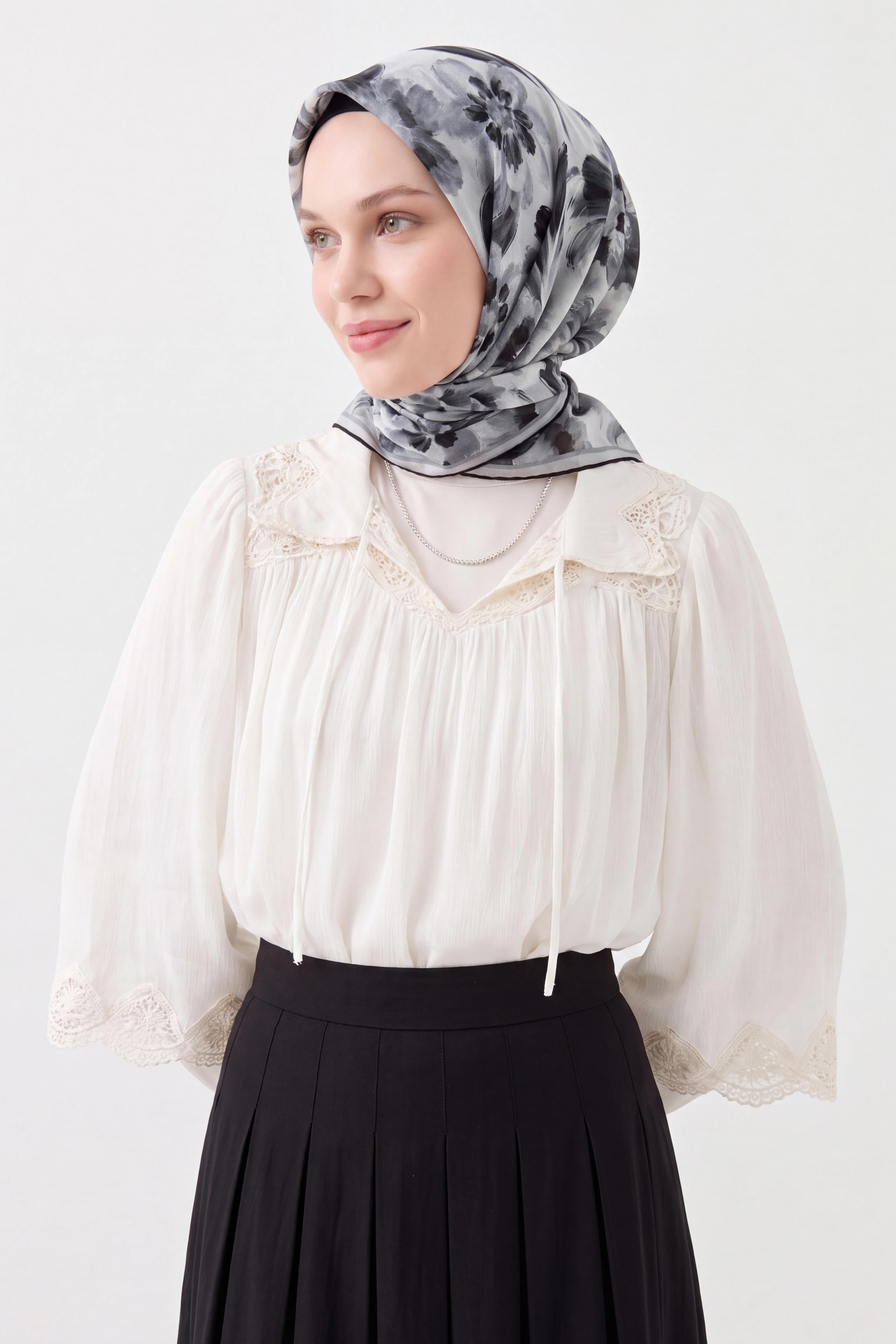 Soft Eşarp Fleur Füme