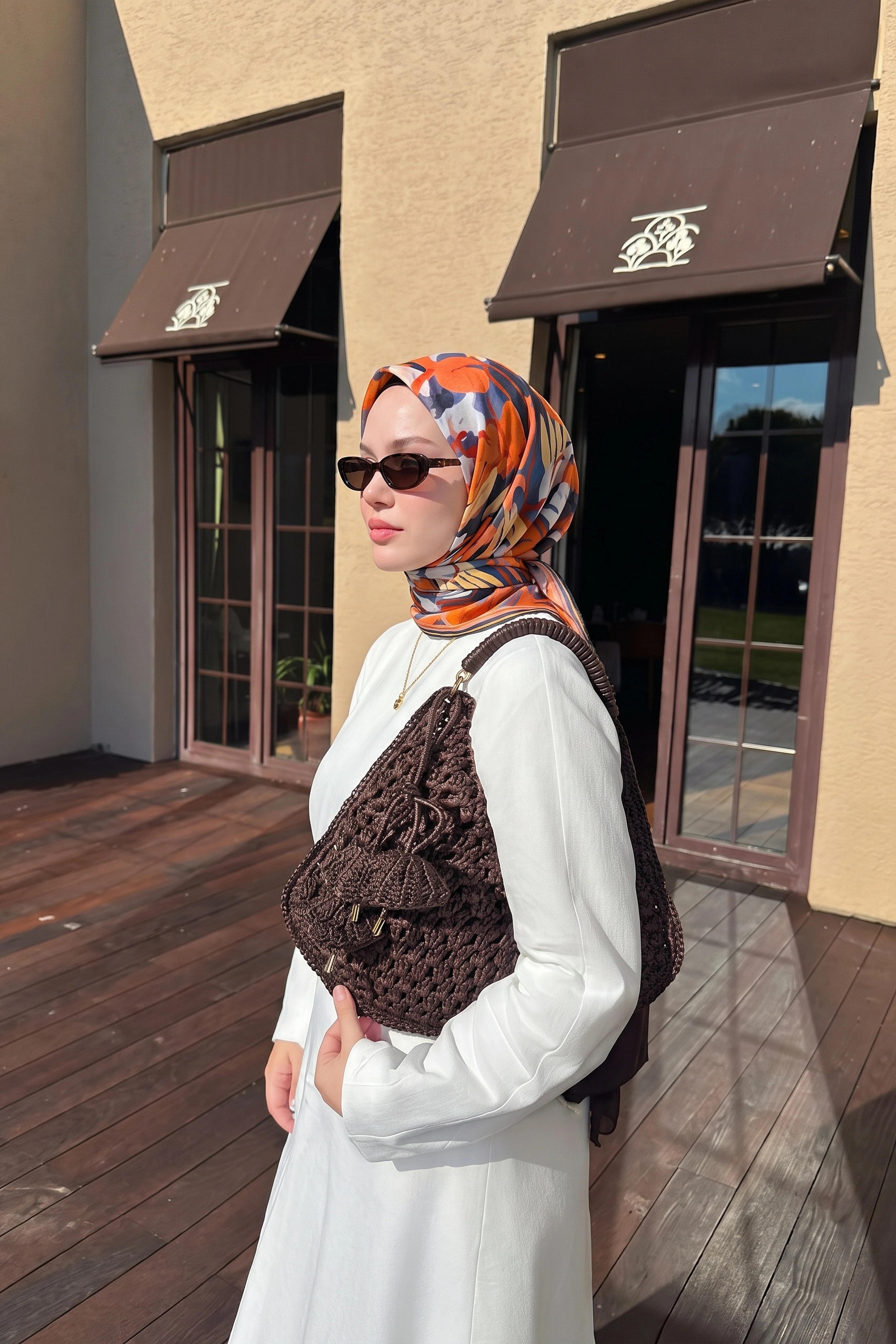 Soft Eşarp Painterly Floral Koyu İndigo