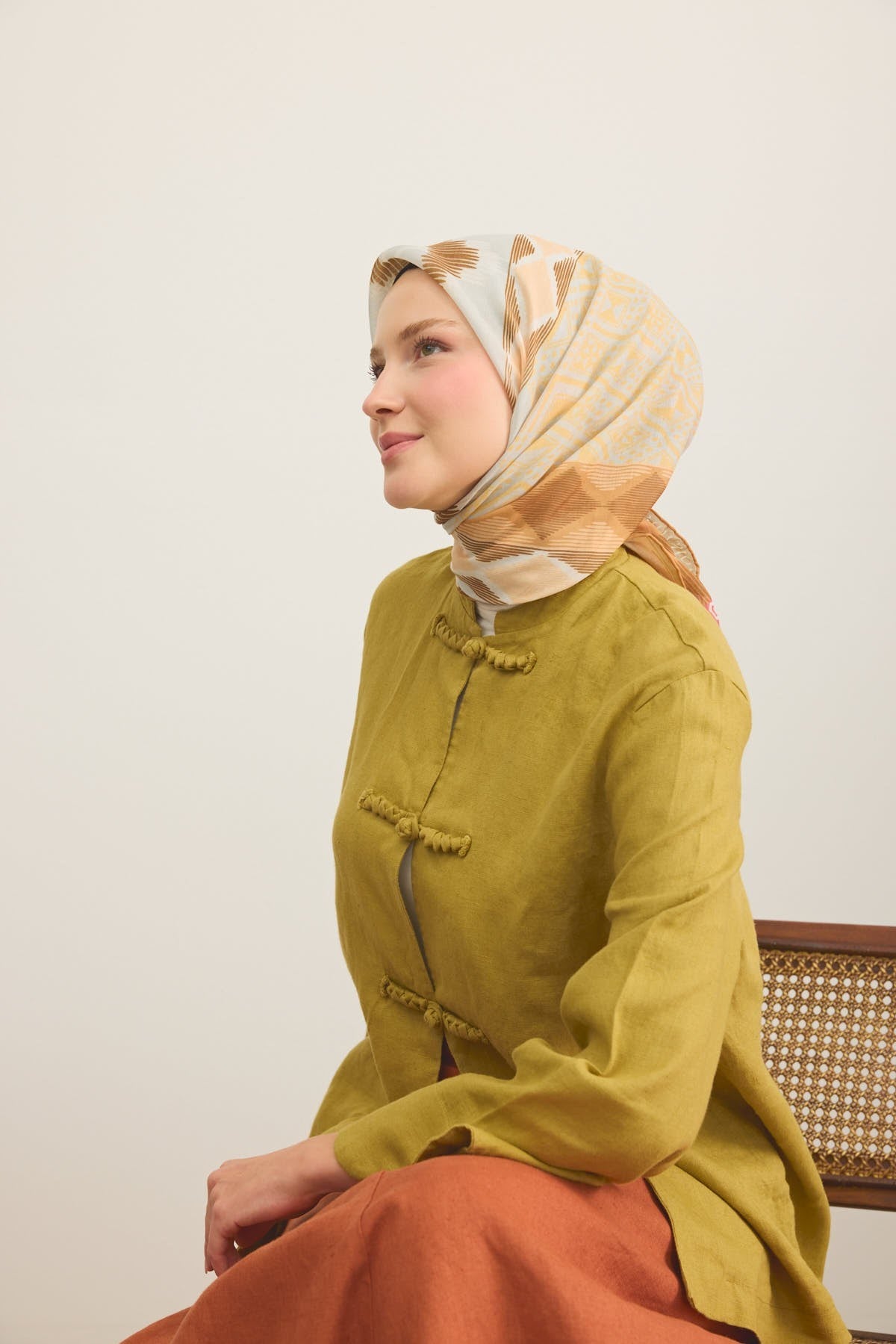 Soft Eşarp Urban Patch Taba