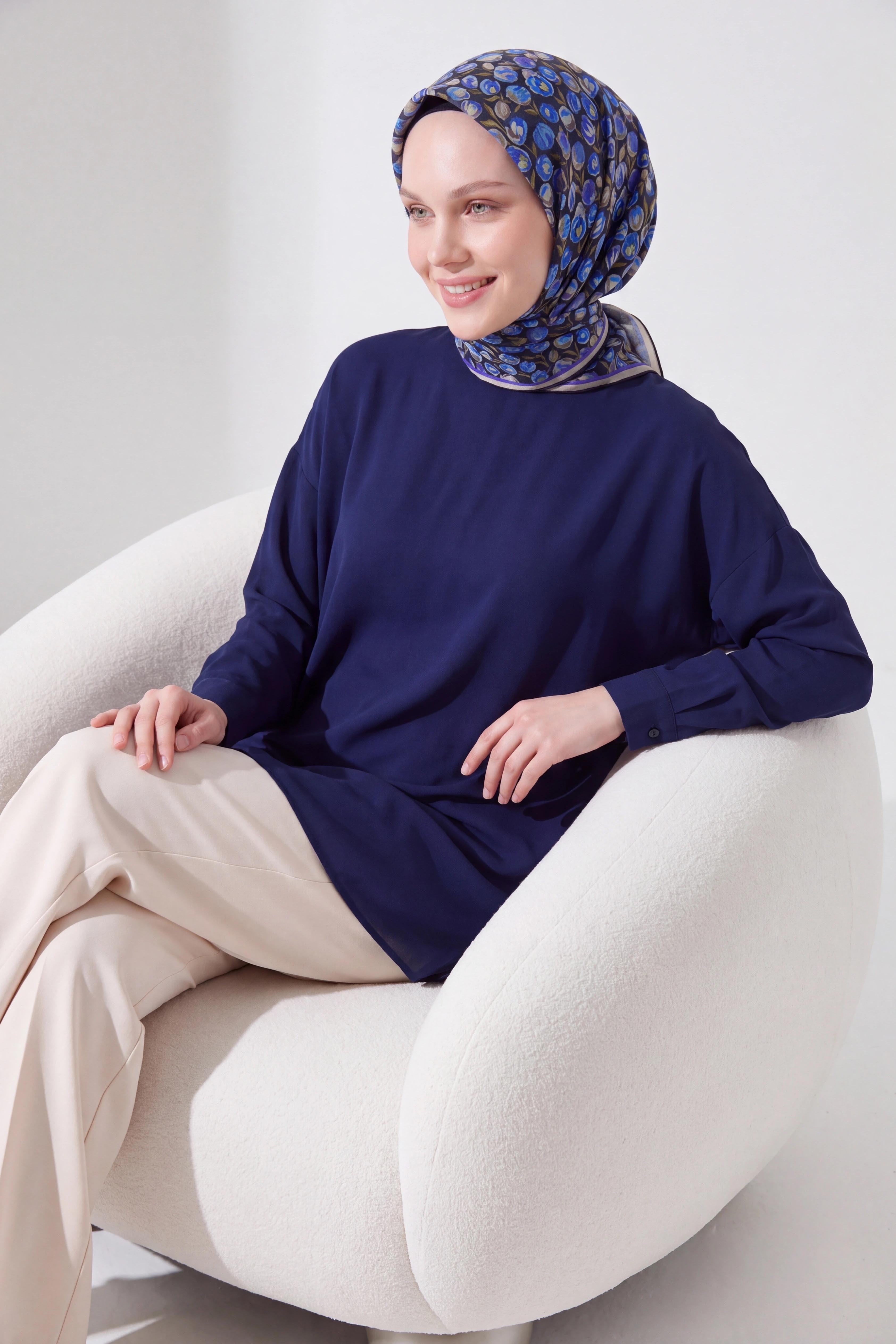 Soft Eşarp Vintage Floral Siyah