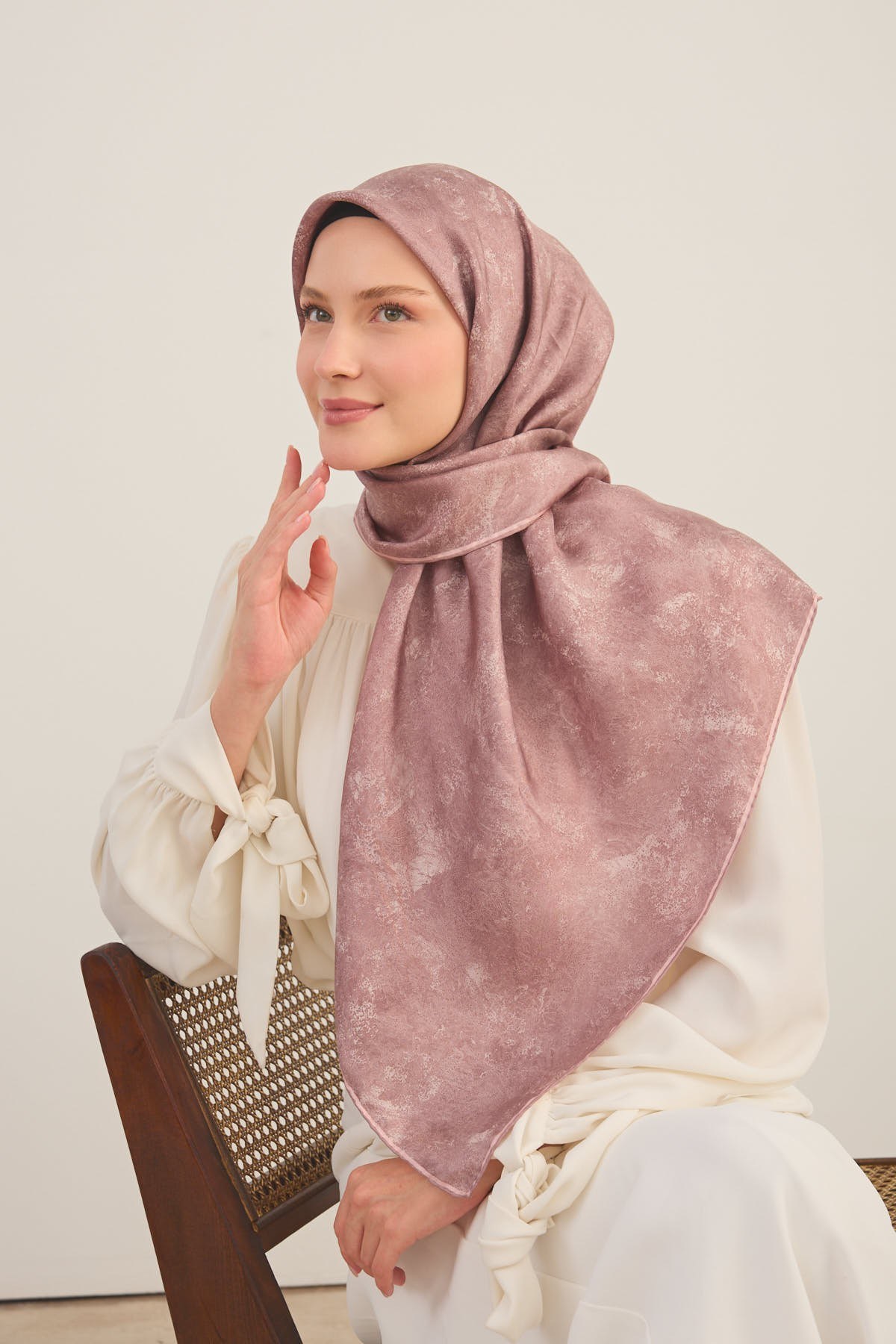 Twill İpek Büyük Boy Eşarp Pembe