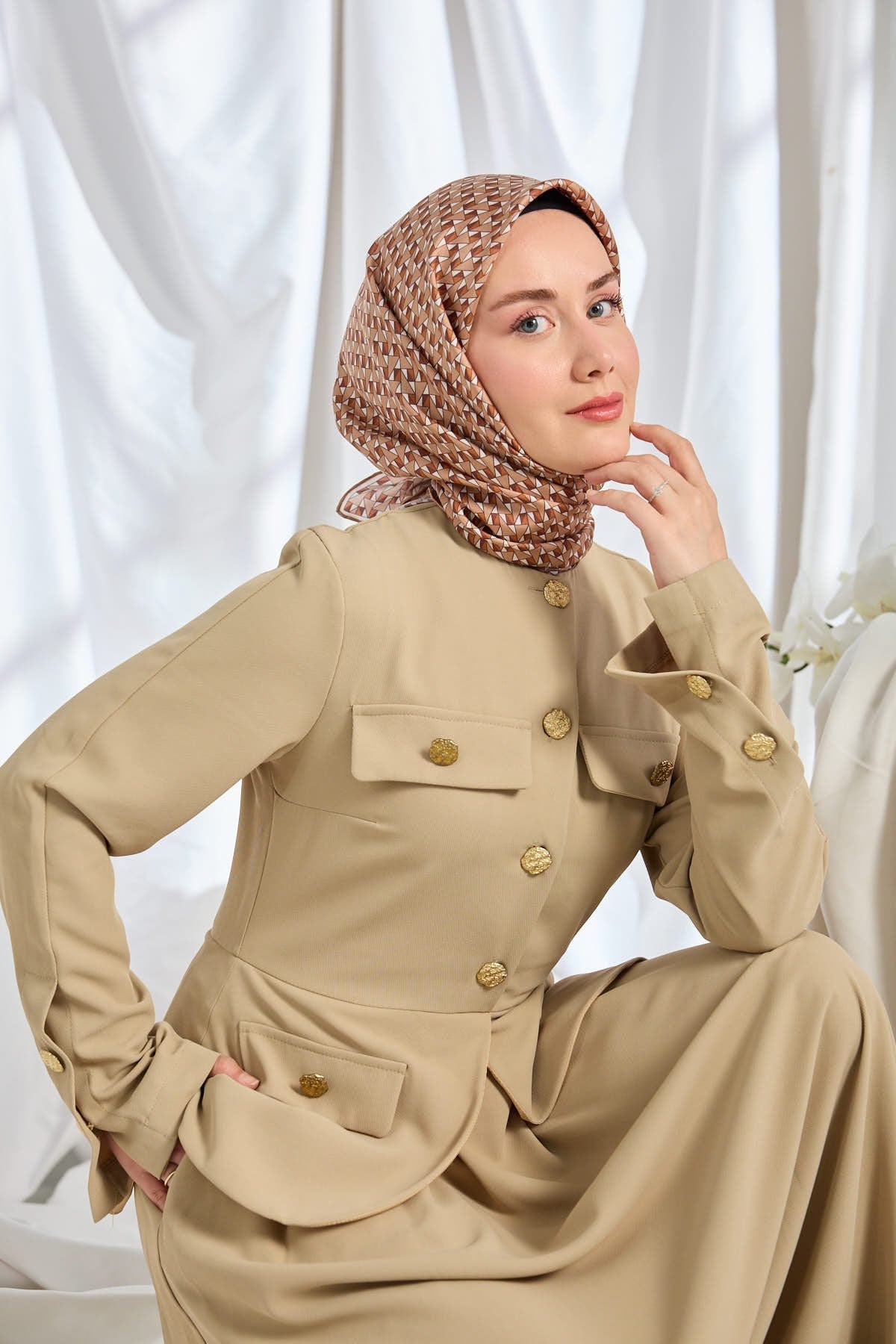 Twill İpek Eşarp Geometric Pattern Sütlü Kahve