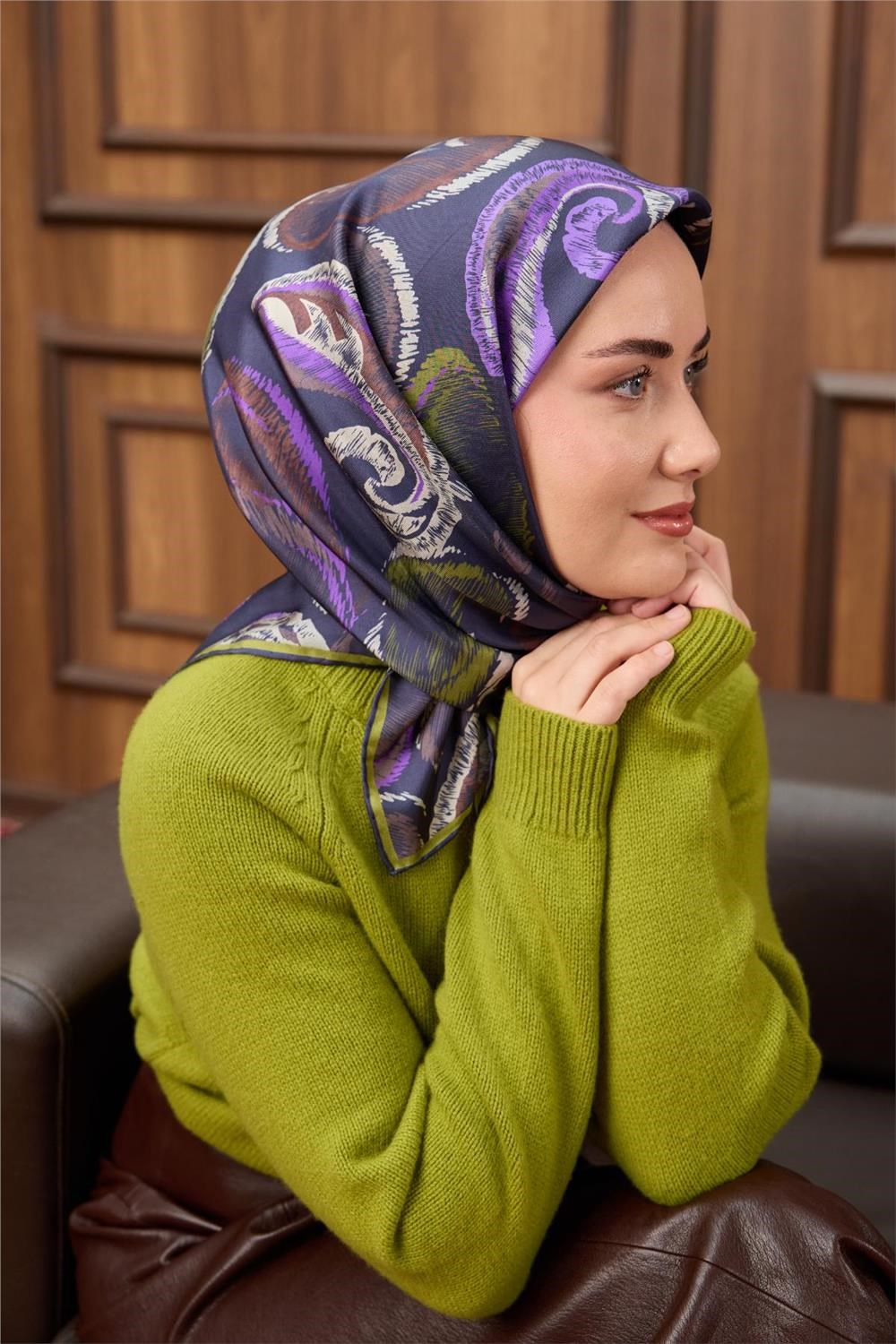 Twill İpek Eşarp Koyu Lacivert-Funda Desenli Tok Duruşlu 90X90