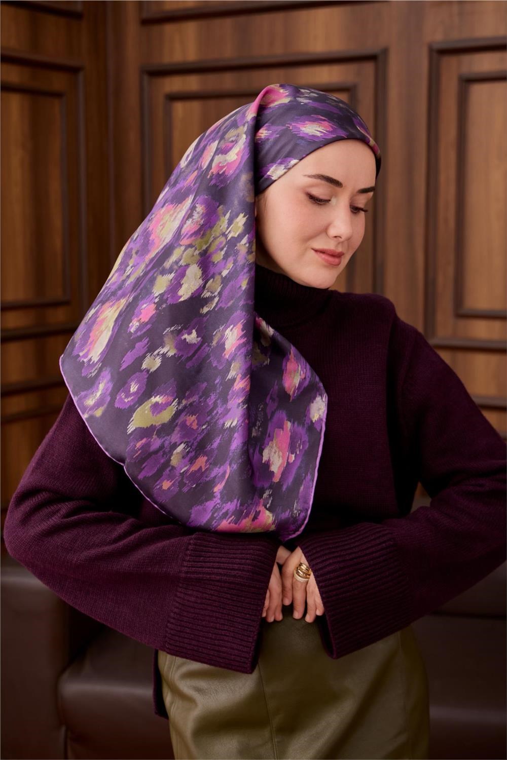 Twill İpek Eşarp Koyu Mor-Violet Desenli Tok Duruşlu 90X90