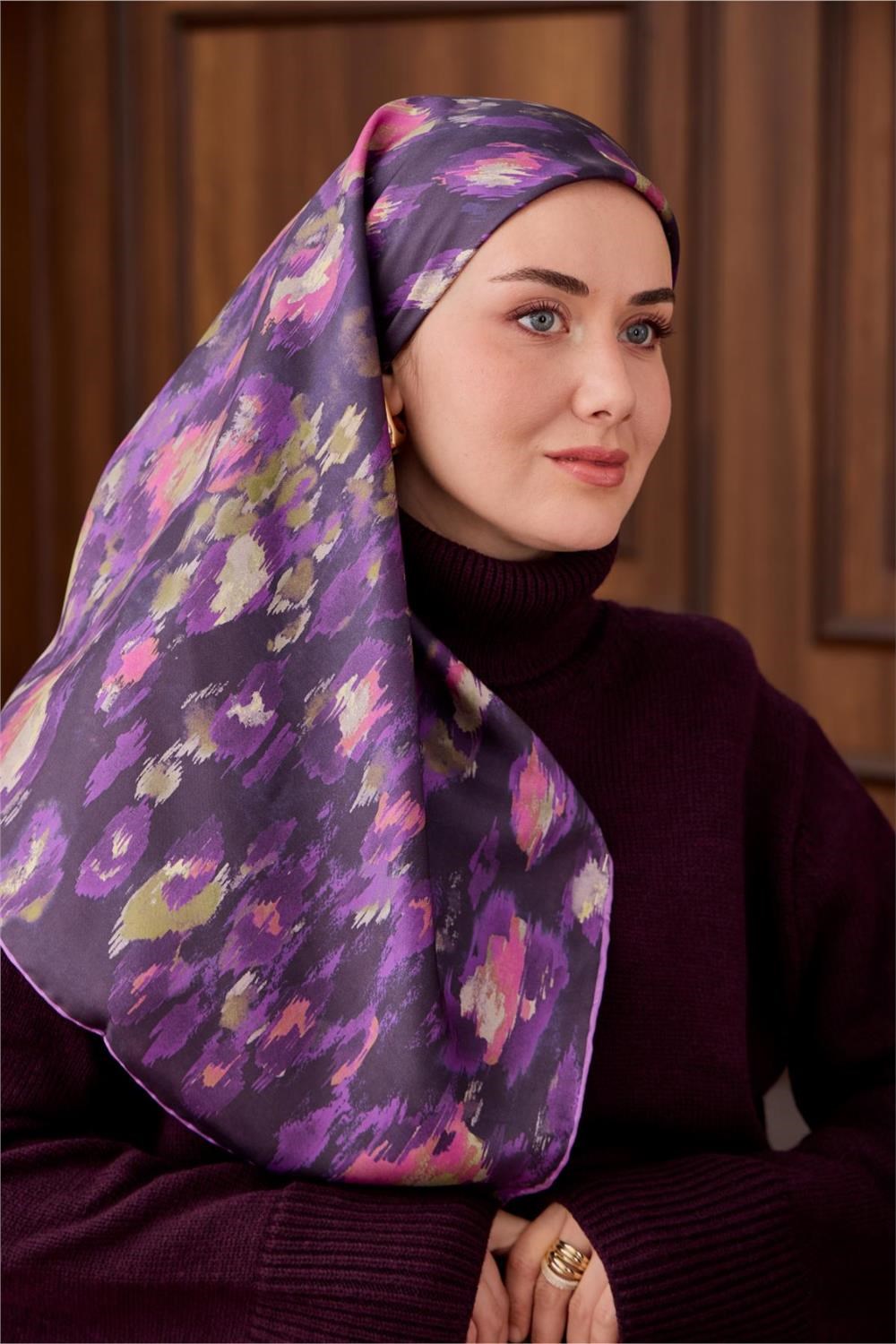 Twill İpek Eşarp Koyu Mor-Violet Desenli Tok Duruşlu 90X90