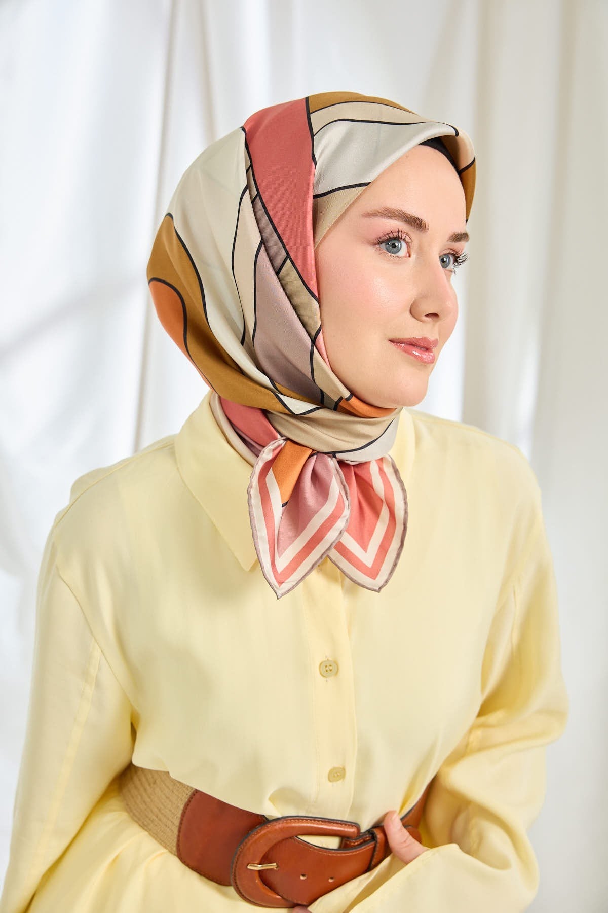 Twill İpek Eşarp Mid-Century Gülkurusu