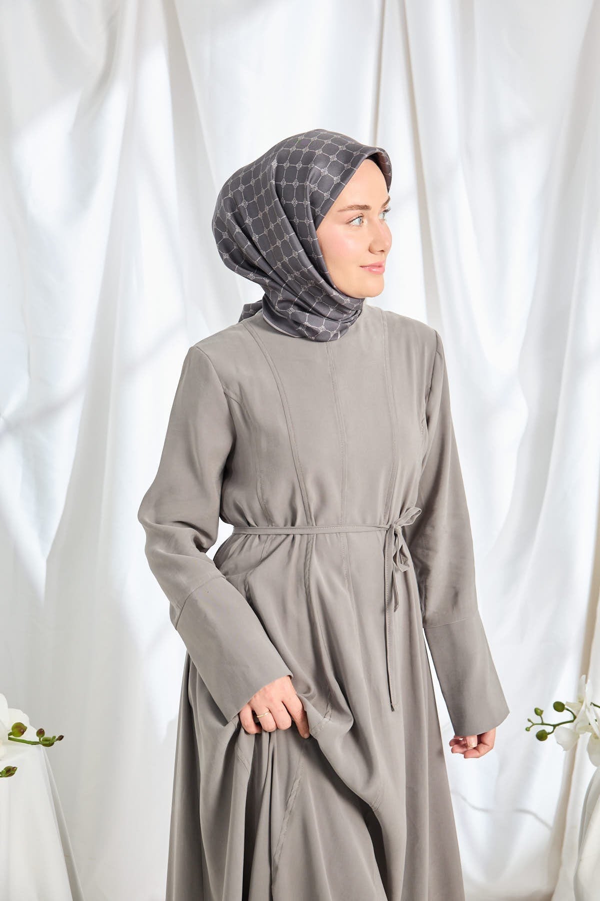 Twill İpek Eşarp Monogram Füme
