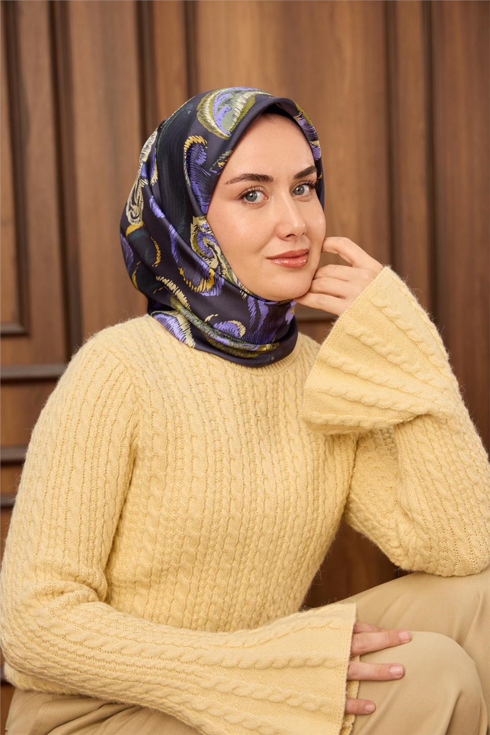 Twill İpek Eşarp Morcivert-Funda Desenli Tok Duruşlu 90X90