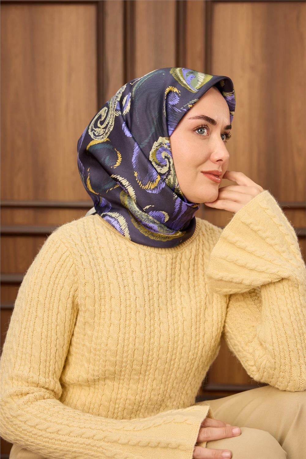 Twill İpek Eşarp Morcivert-Funda Desenli Tok Duruşlu 90X90