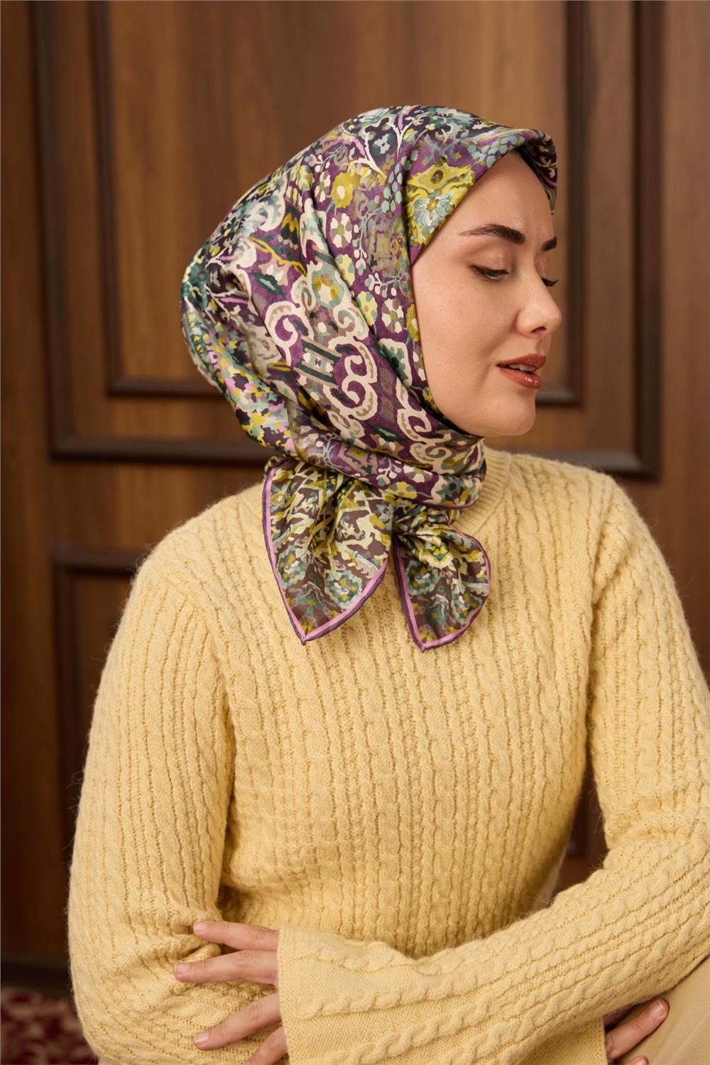 Twill İpek Eşarp Mürdüm-Butter Yellow Desenli Tok Duruşlu 90X90