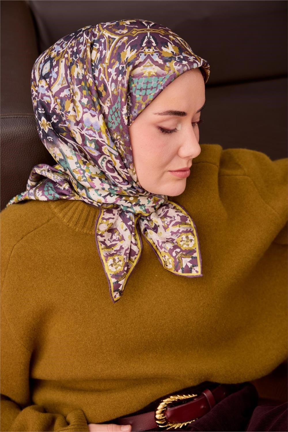 Twill İpek Eşarp Patina-Yağ Yeşili Desenli Tok Duruşlu 90X90