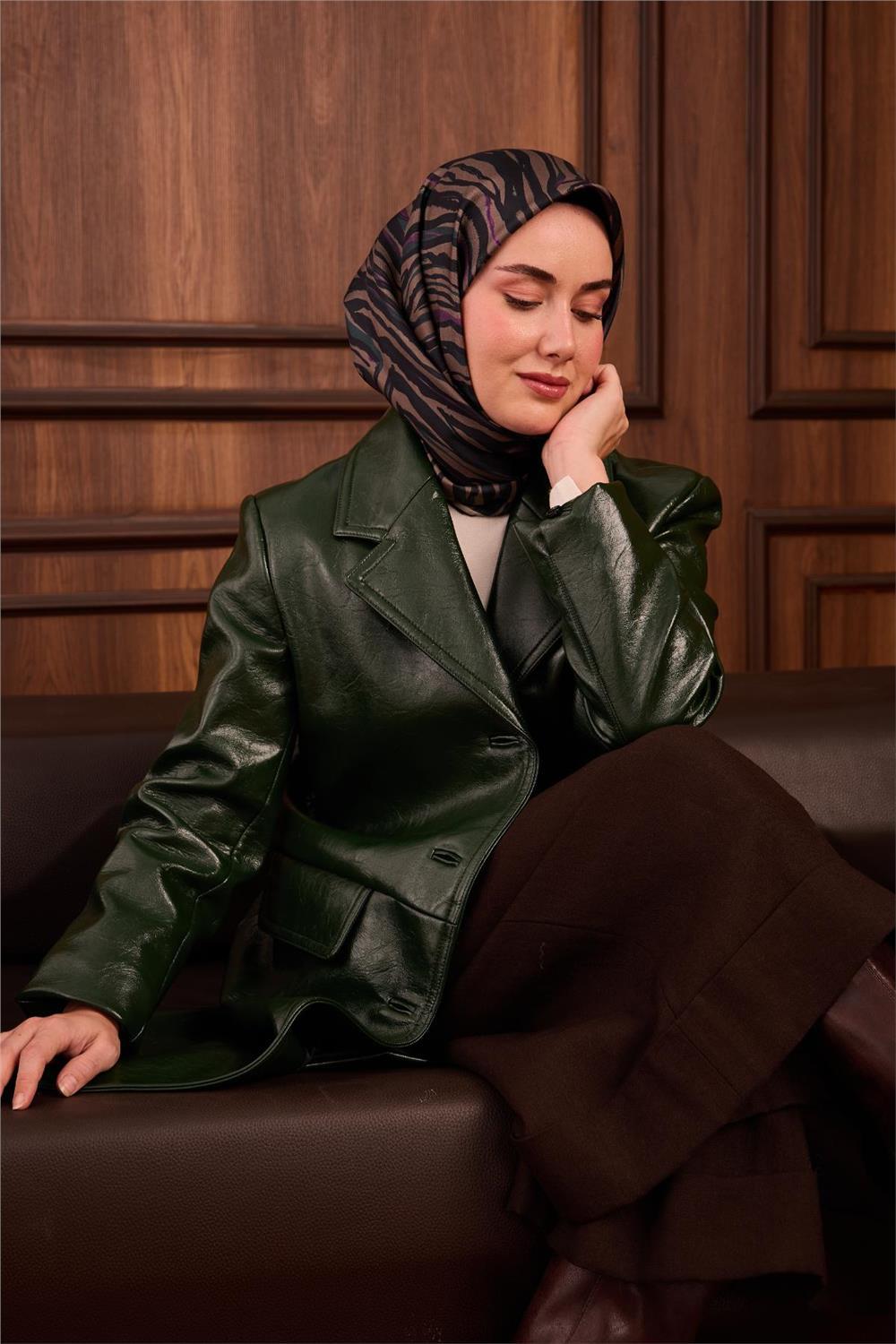 Twill İpek Eşarp Petrol Yeşili Erguvan Geometrik Desenli Tok Duruşlu 90x90