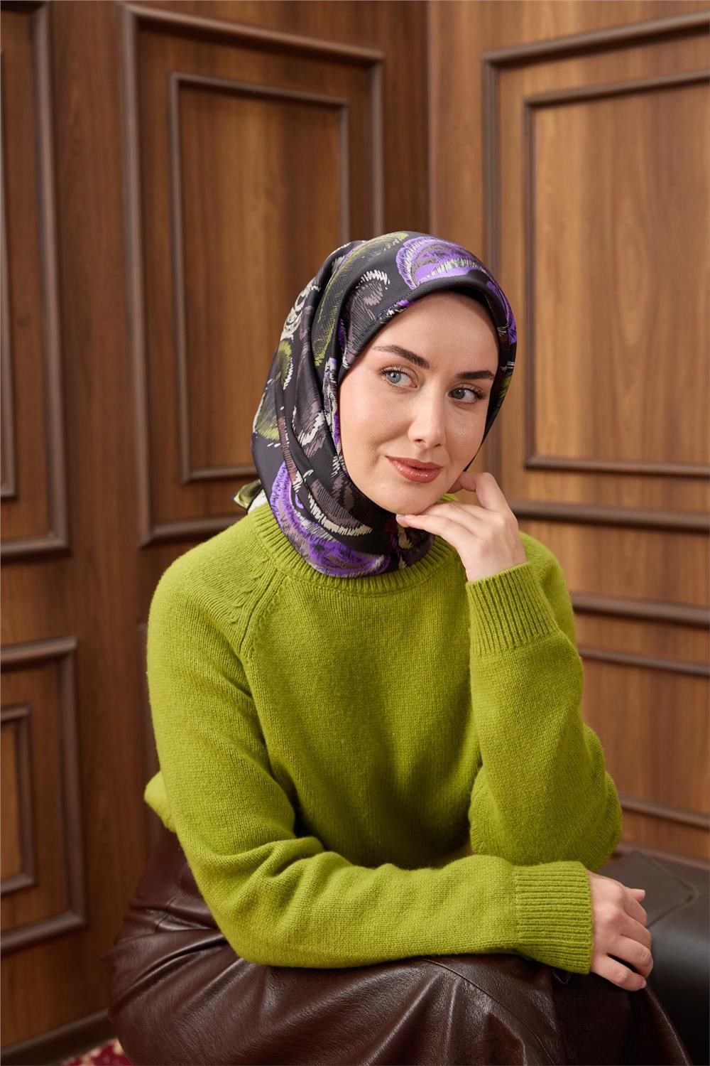 Twill İpek Eşarp Siyah-Funda Desenli Tok Duruşlu 90X90