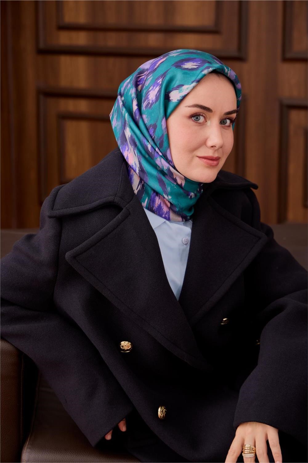 Twill İpek Eşarp Turkuaz-Leylak Desenli Tok Duruşlu 90X90