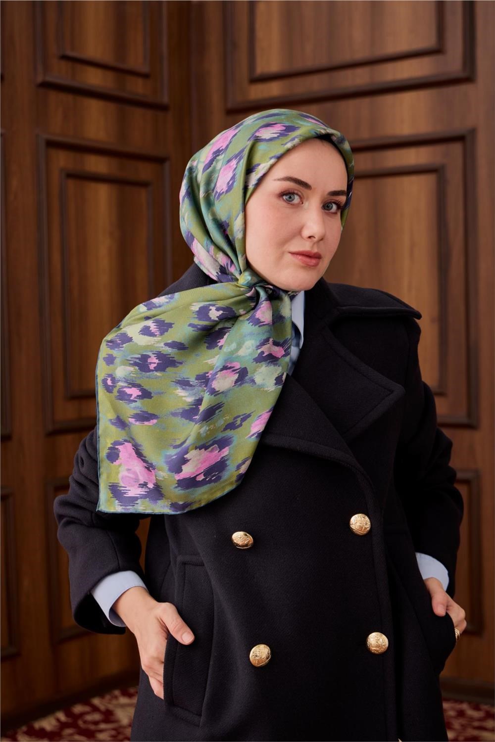 Twill İpek Eşarp Yeşil-Su Yeşili Desenli Tok Duruşlu 90X90