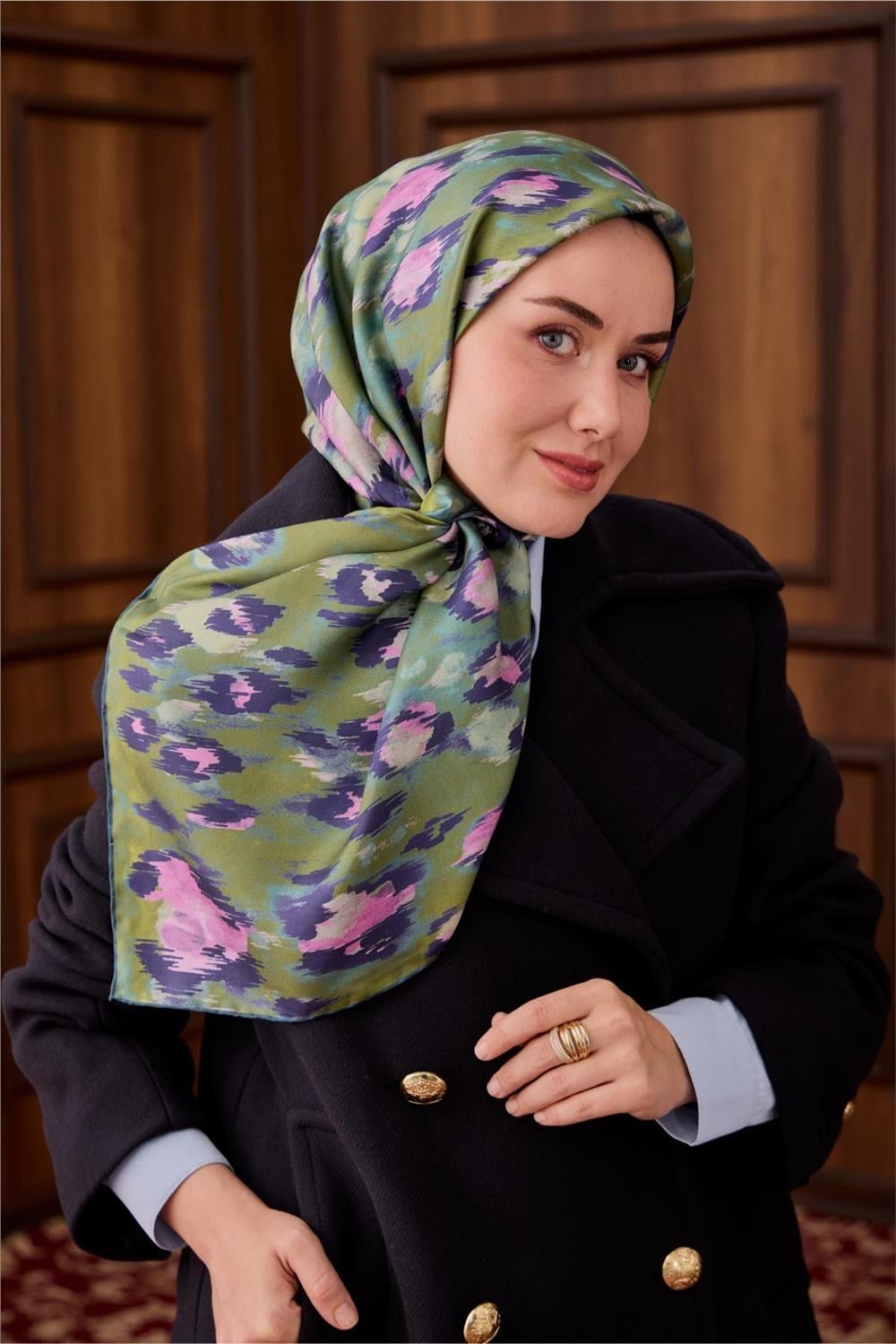 Twill İpek Eşarp Yeşil-Su Yeşili Desenli Tok Duruşlu 90X90