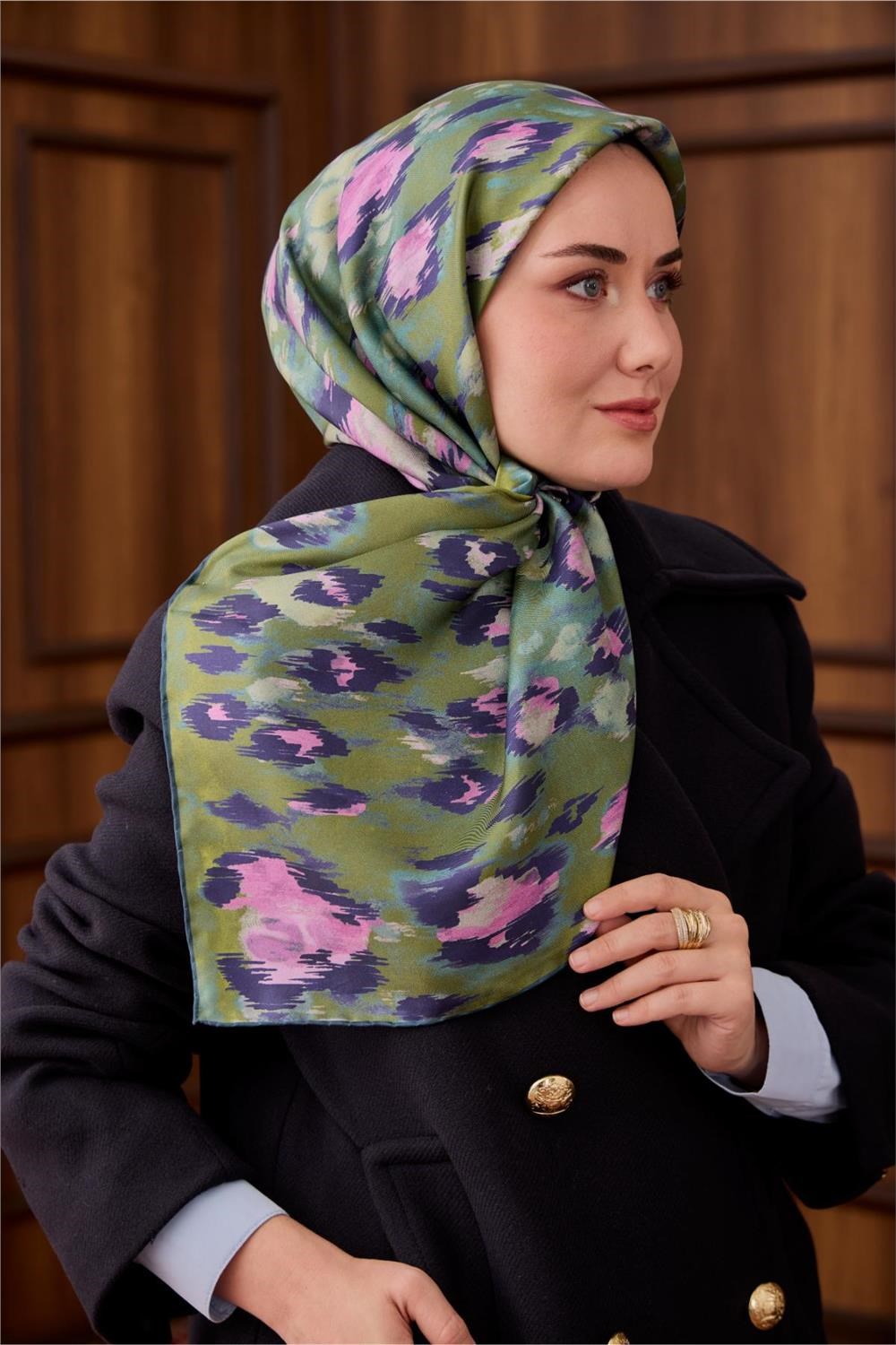 Twill İpek Eşarp Yeşil-Su Yeşili Desenli Tok Duruşlu 90X90
