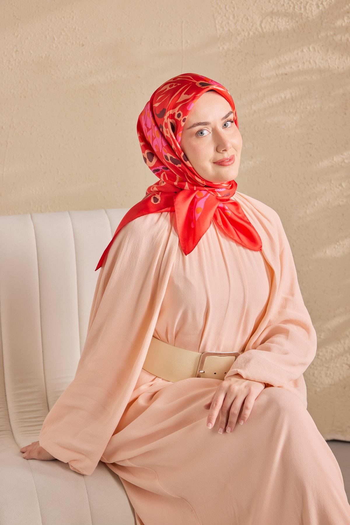 Twill İpek Mercan Eşarp Bayrak Kırmızı 90x90