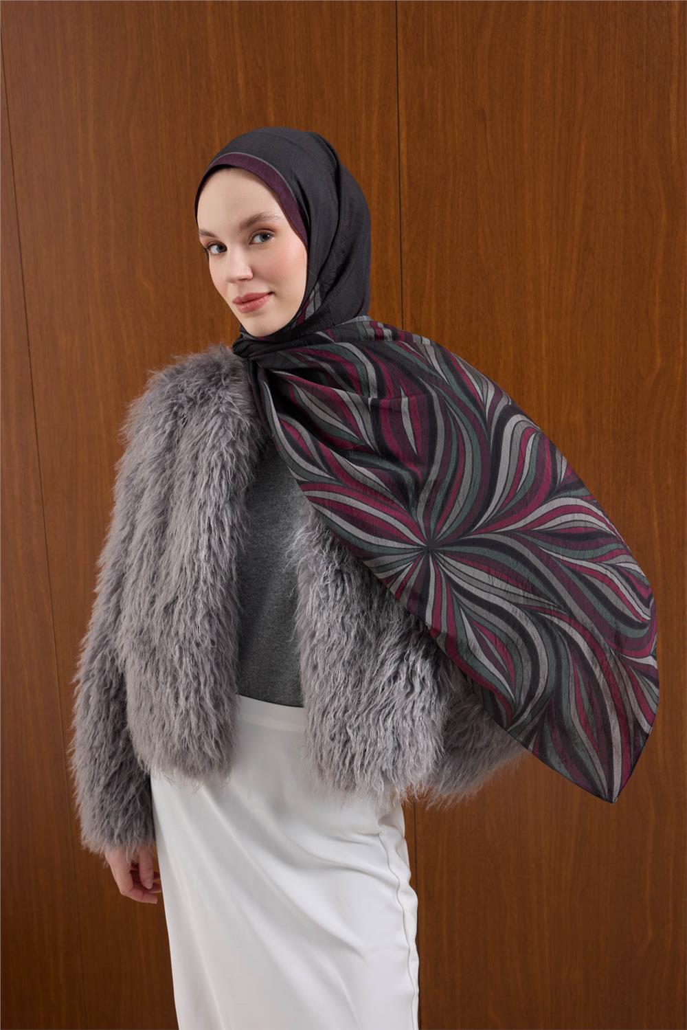 Viskon Karışımlı Mayda Şal Antrasit Zemin Çok Renkli Desenli Tok Duruşlu 190x70