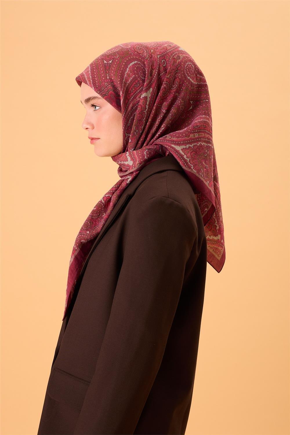 Viskon Karışımlı Velora Eşarp Mürdüm-Vizon Yeşil Gümüş Pembe Desenli Tok Duruşlu 90x90