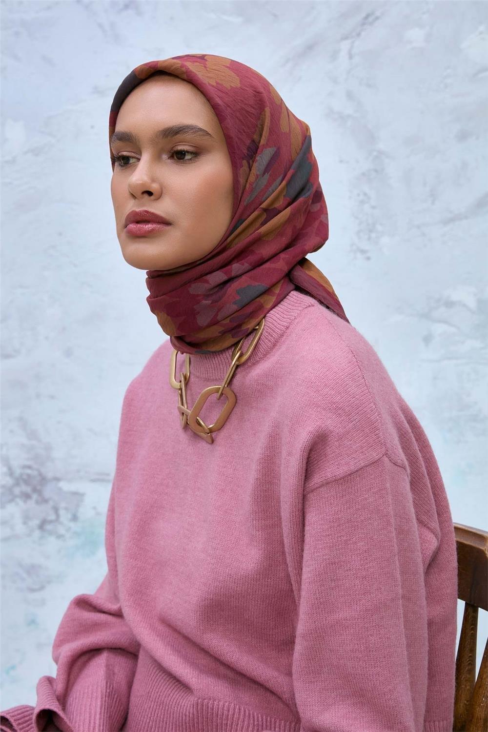 Viskon Velora Eşarp Bordo Kahve-Rose-Petrol Yeşili Desenli Kaymaz Dokulu Tok Duruşlu 90x90