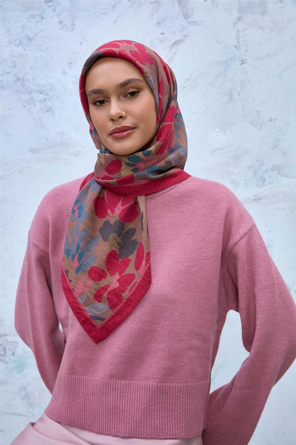 Viskon Velora Eşarp Pembe-Sütlü Kahve-Petrol Mavi Desenli Kaymaz Dokulu Tok Duruşlu 90x90