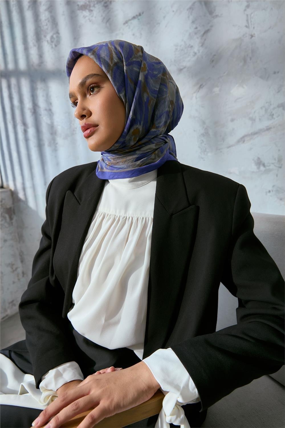 Viskon Velora Eşarp Mor-Yeşil Bej Desenli Kaymaz Tok Duruşlu 90x90