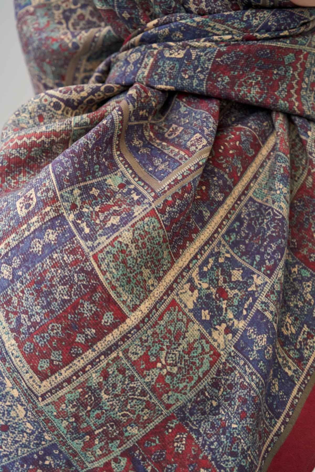 Velora Eşarp Etnik Desen Bordo 90x90
