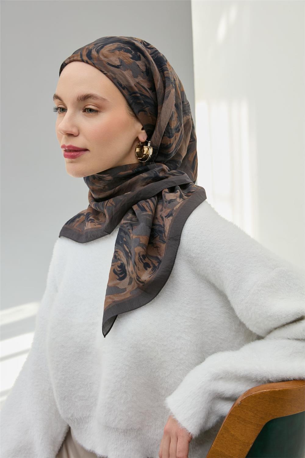 Viskon Velora Eşarp Antrasit Füme Desenli Yumuşak Dokulu Tok Duruşlu 90x90
