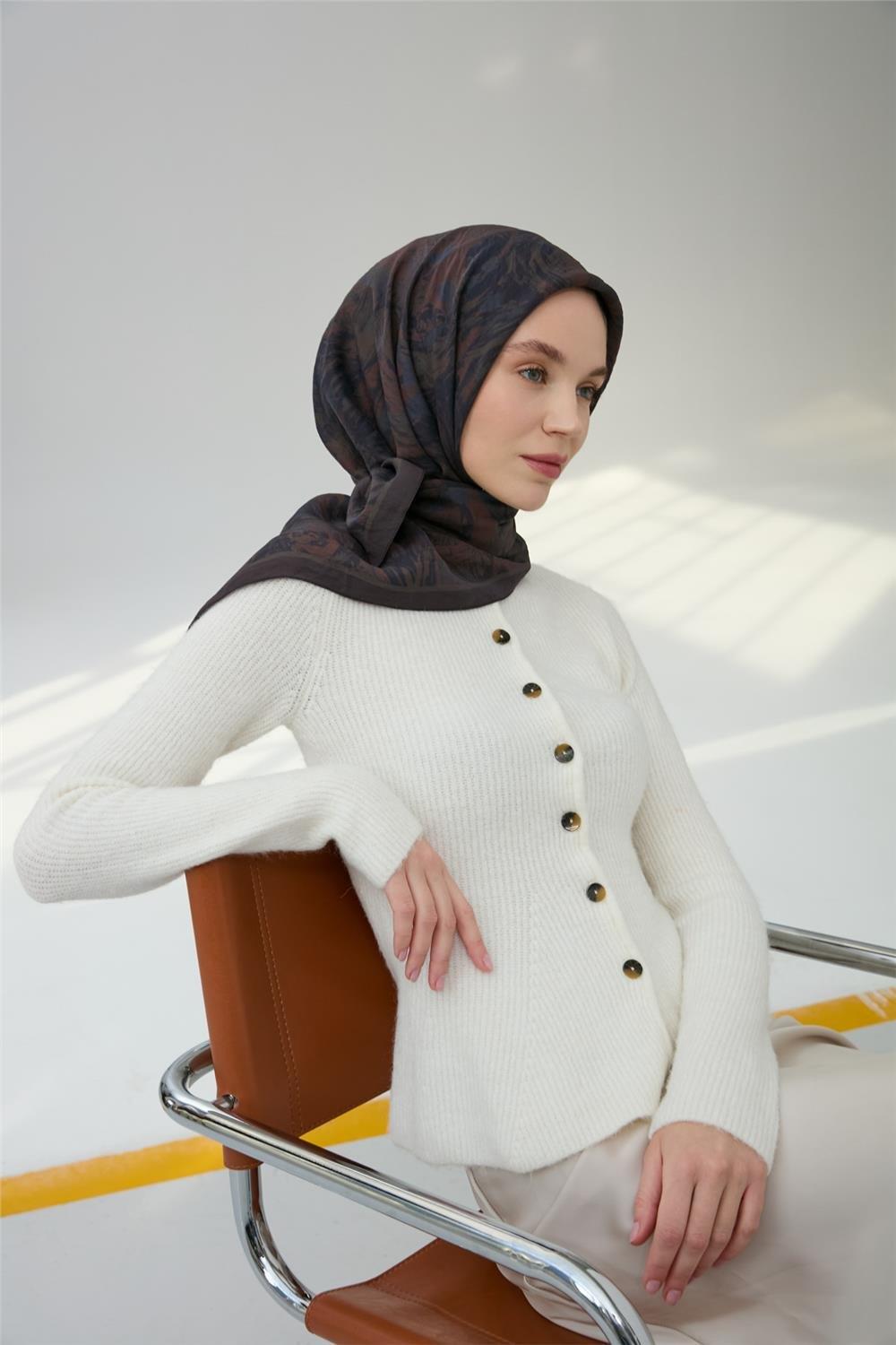 Viskon Velora Eşarp Antrasit Yeşil Desenli Yumuşak Dokulu Tok Duruşlu 90x90