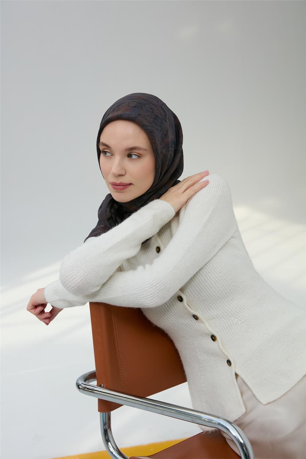 Viskon Velora Eşarp Antrasit Yeşil Desenli Yumuşak Dokulu Tok Duruşlu 90x90