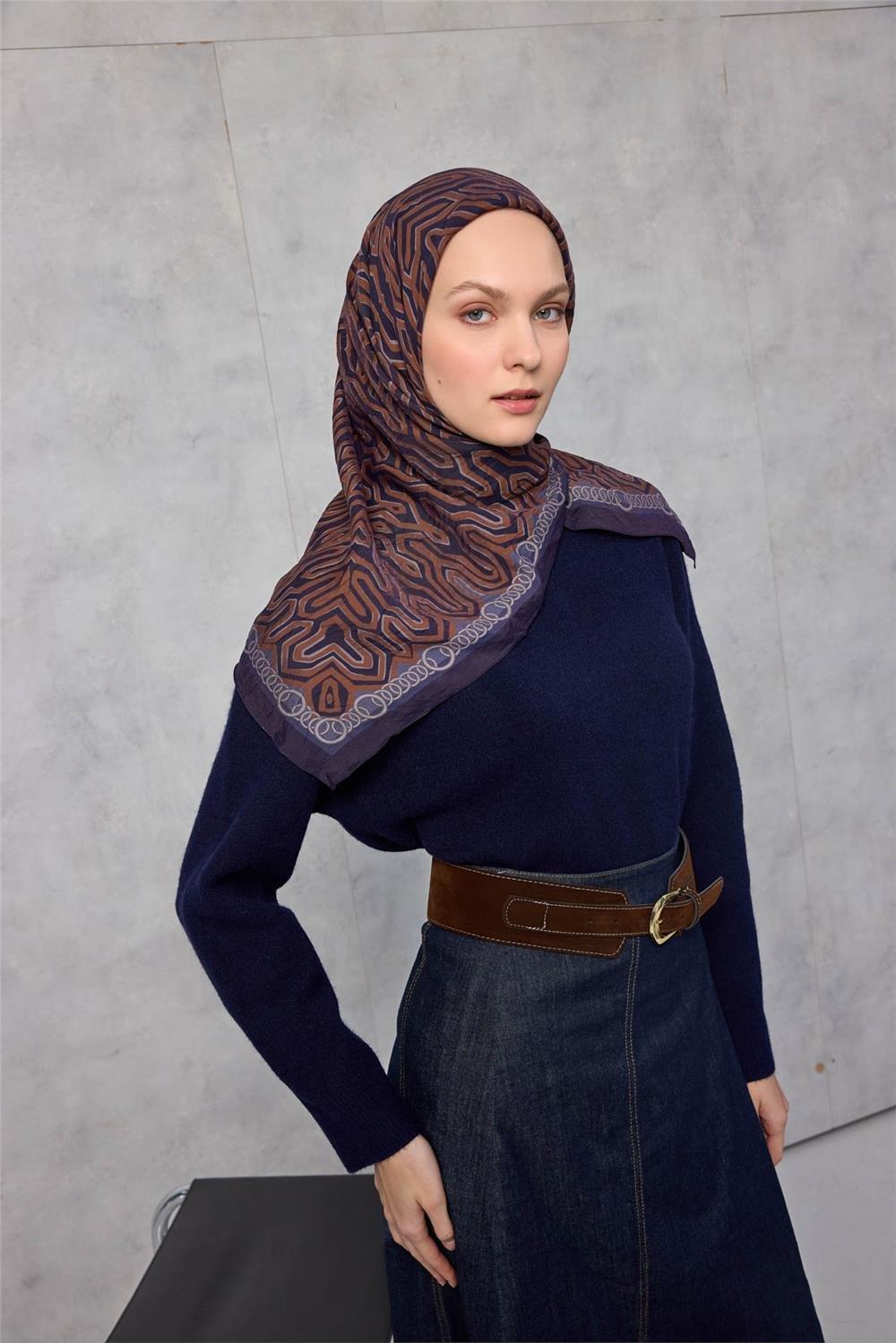 Viskon Velora Eşarp Dört Mevsim Zincir Desen Saks 90x90