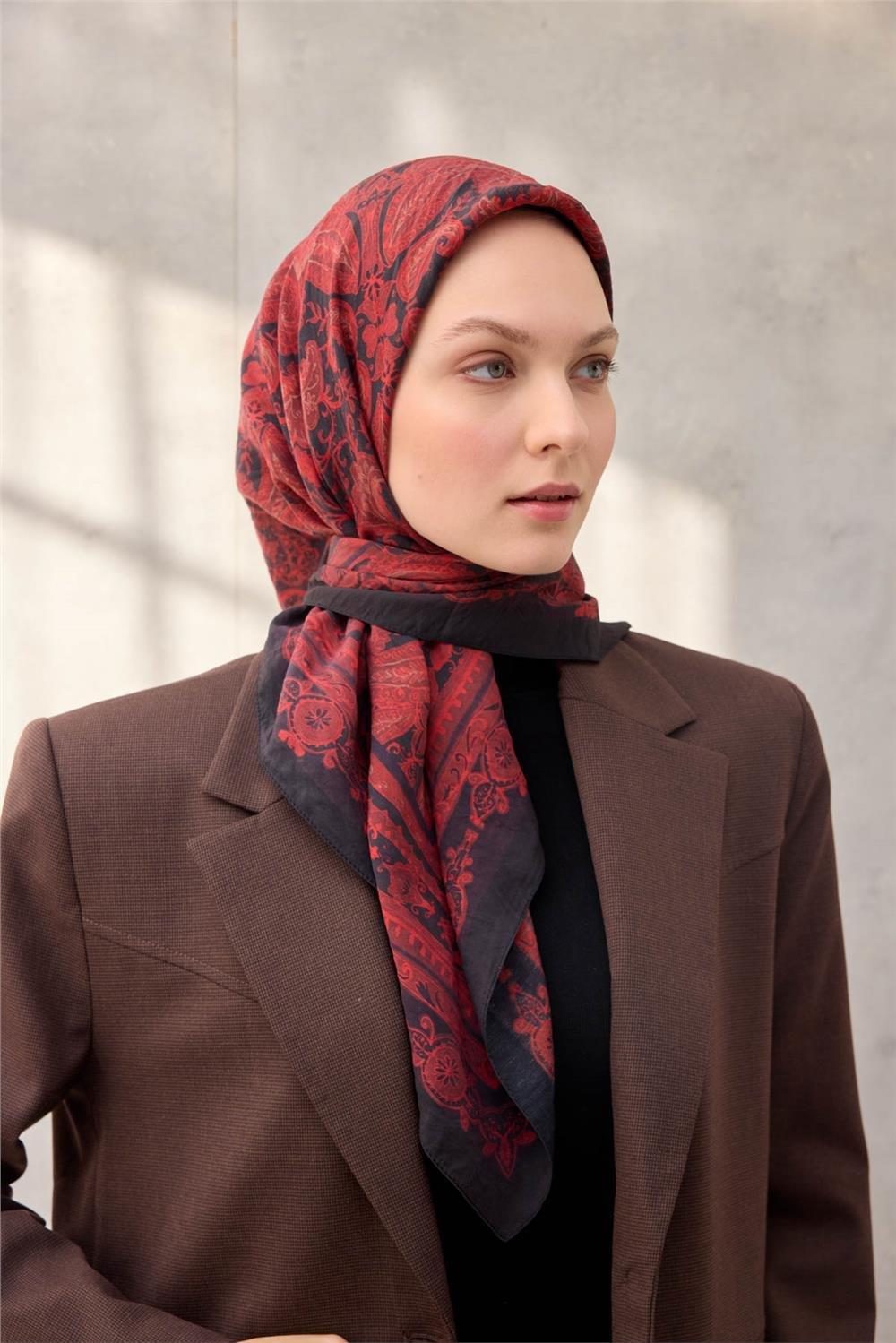 Viskon Velora Eşarp Dört Mevsim Bayrak Kırmızısı 90x90