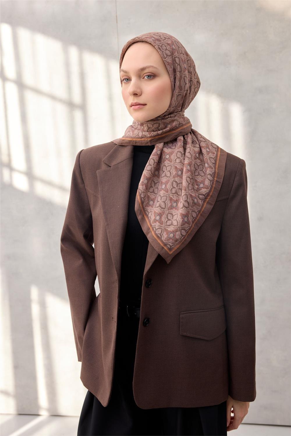 Viskon Velora Eşarp Pudra Vizon Yonca Desenli Tok Duruşlu 90x90