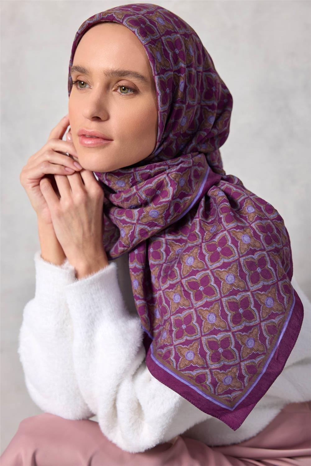 Viskon Velora Eşarp Yonca Desenli Canlı Mor Tok Duruşlu Dört Mevsim 90x90